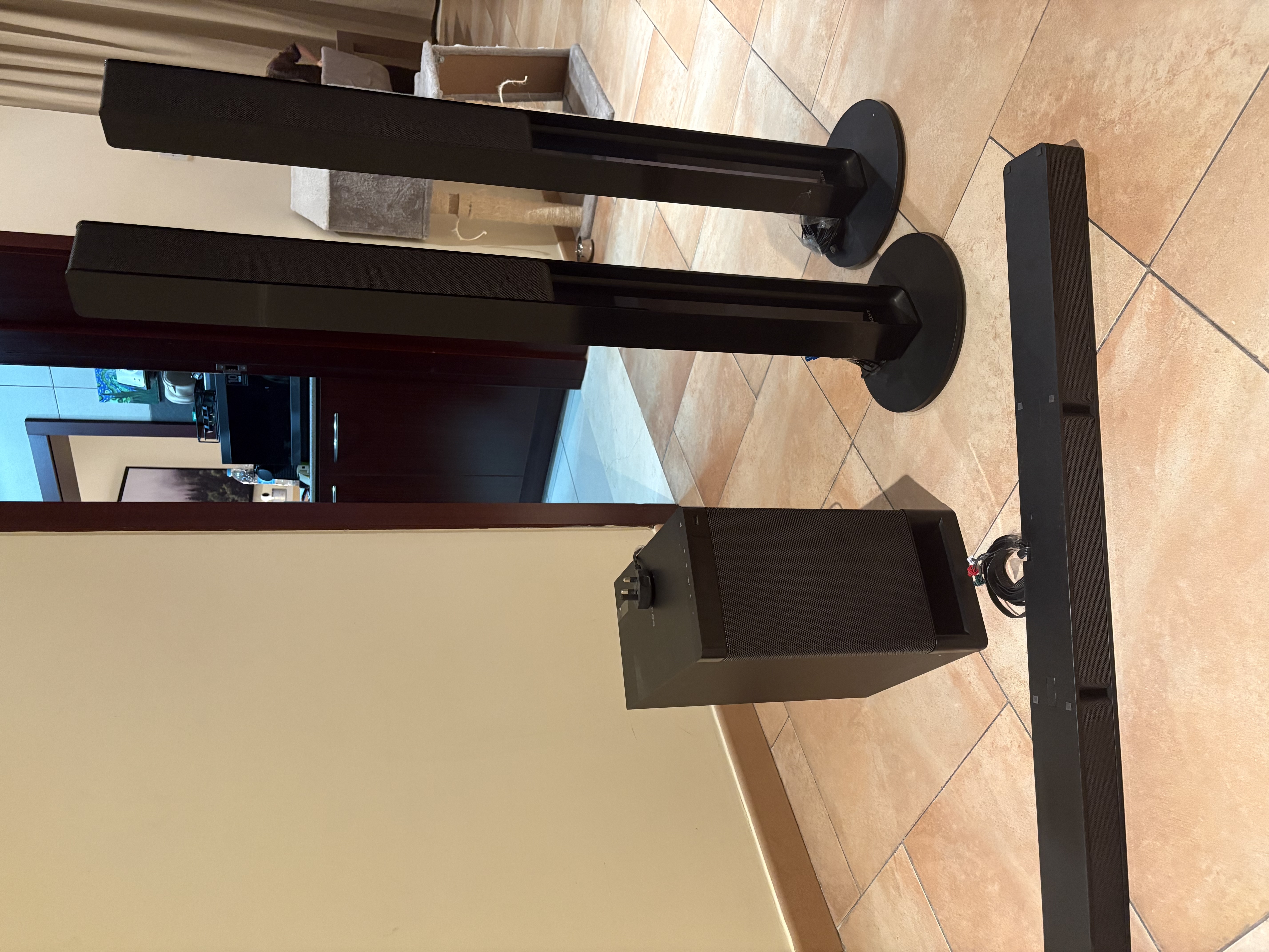 Sony HT-RT4 5.1 Home Theater System - Image 3