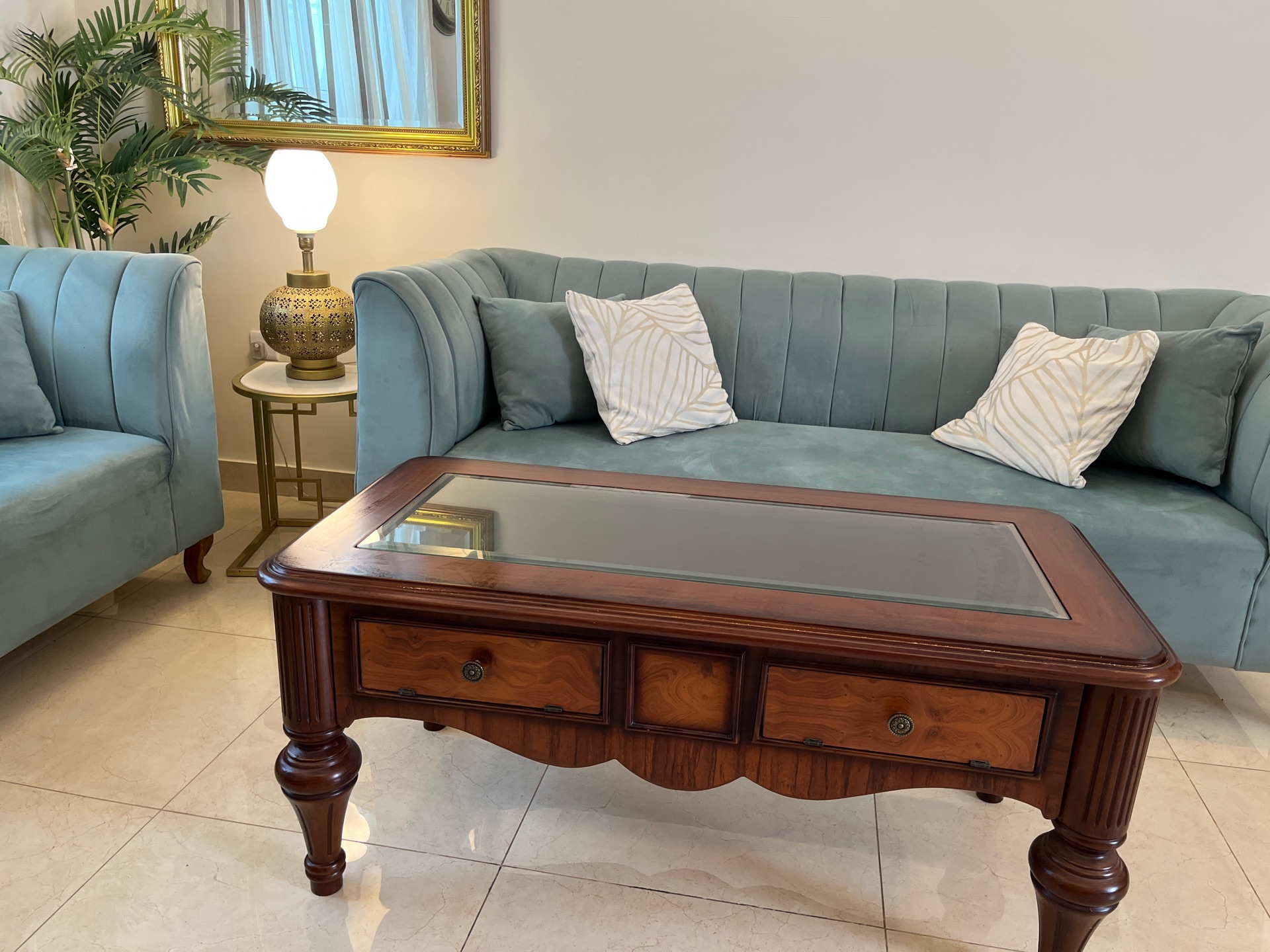 Elegant Wooden Tea Table – Excellent Condition - Image 2