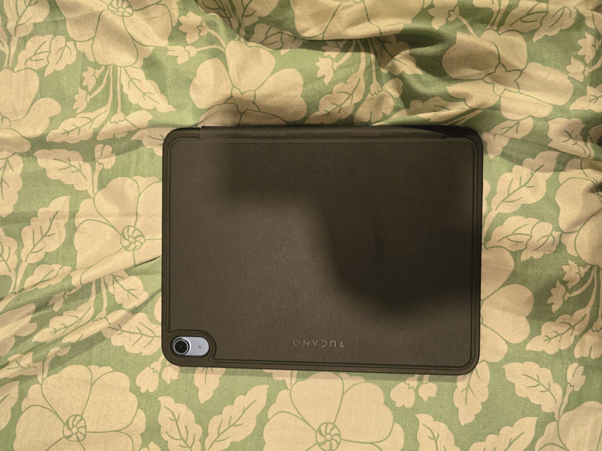 iPad 10th gen 11 inch - Image 4