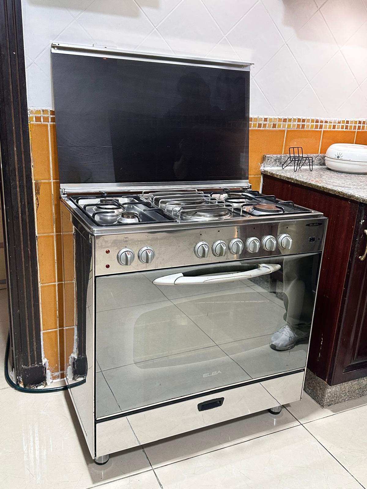gas stove with 2 electric plates and electric oven for sale - Image 2