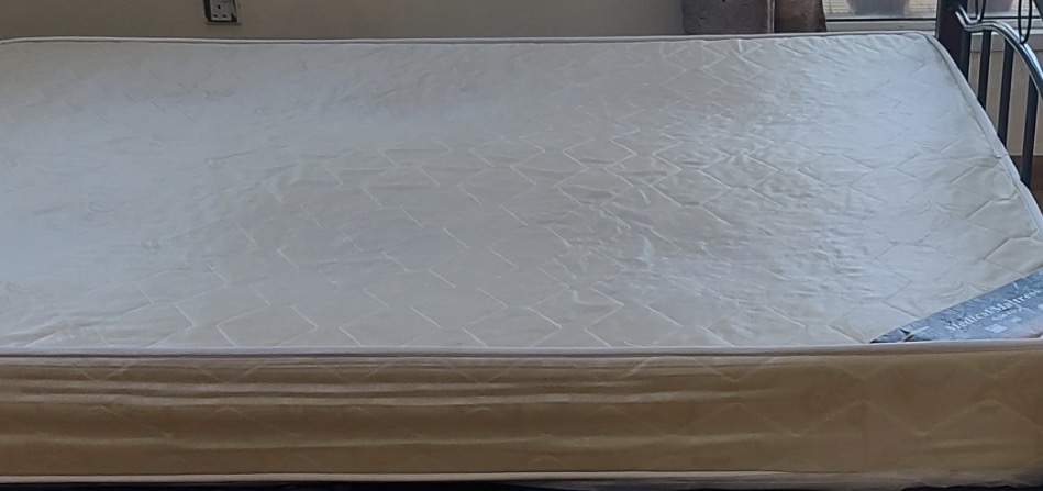 Medical Mattress  - Image 3