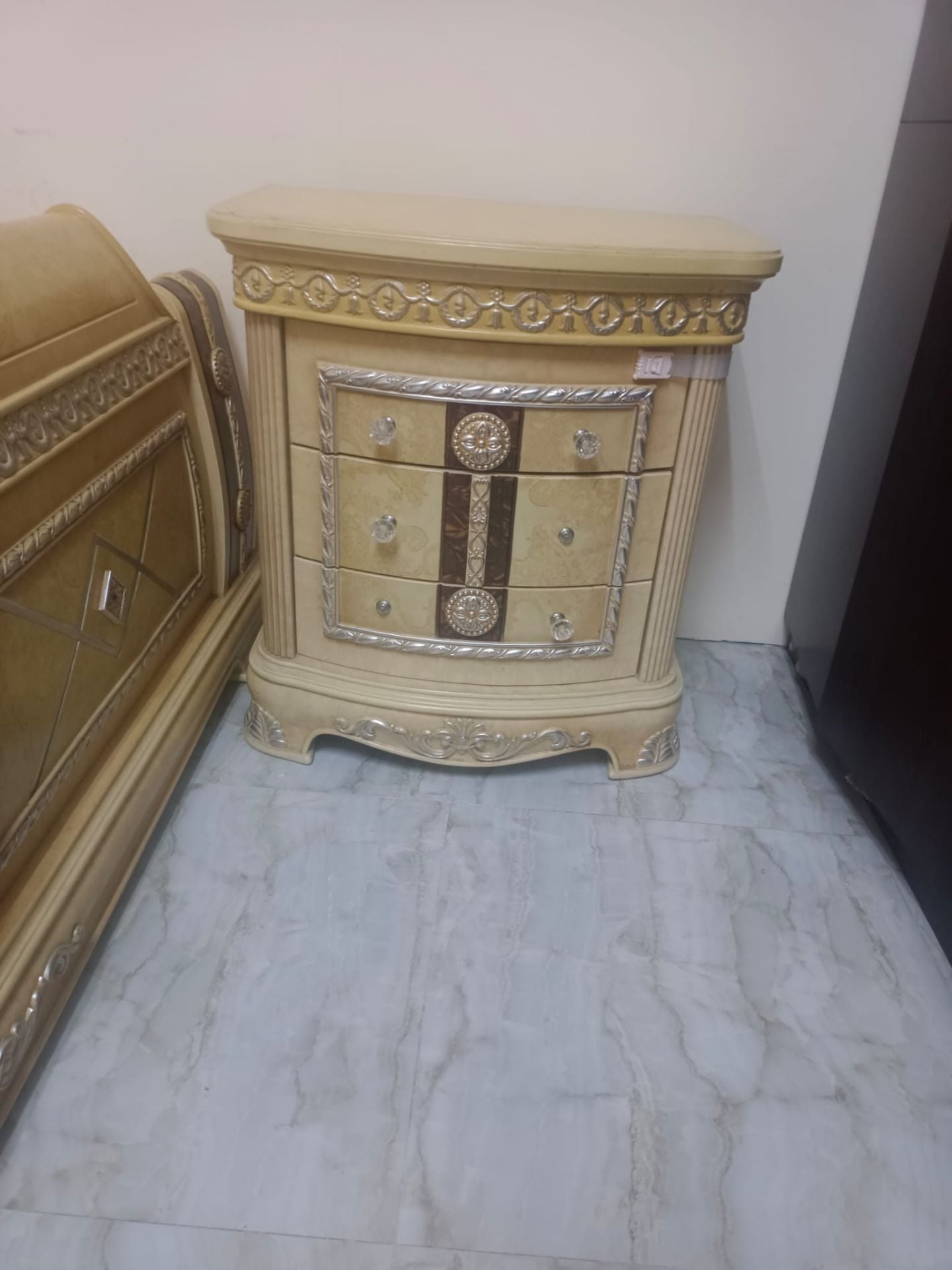 Room furniture set - Image 5