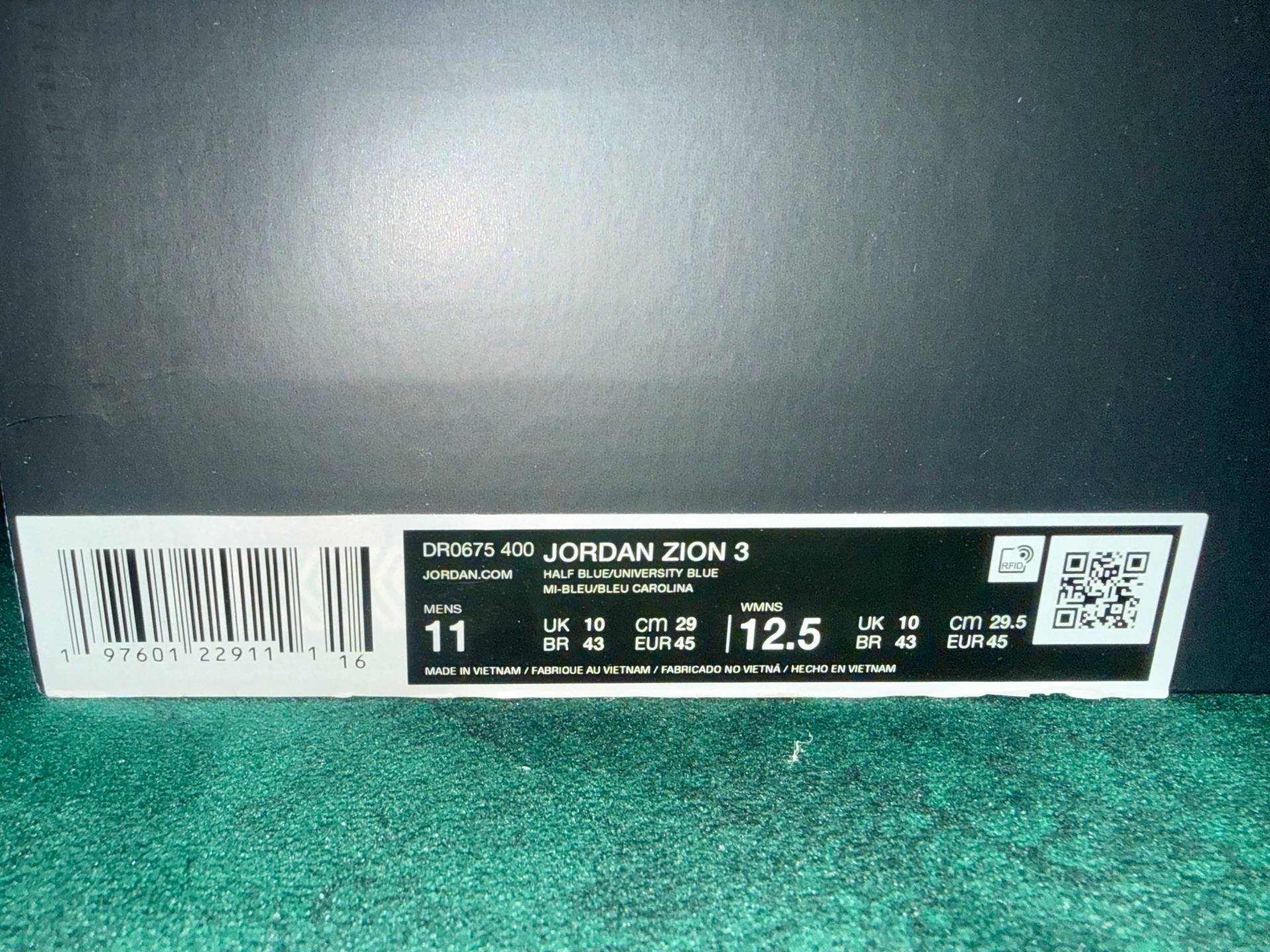 Jordan Zion 3 (11 US) brand new - Image 8