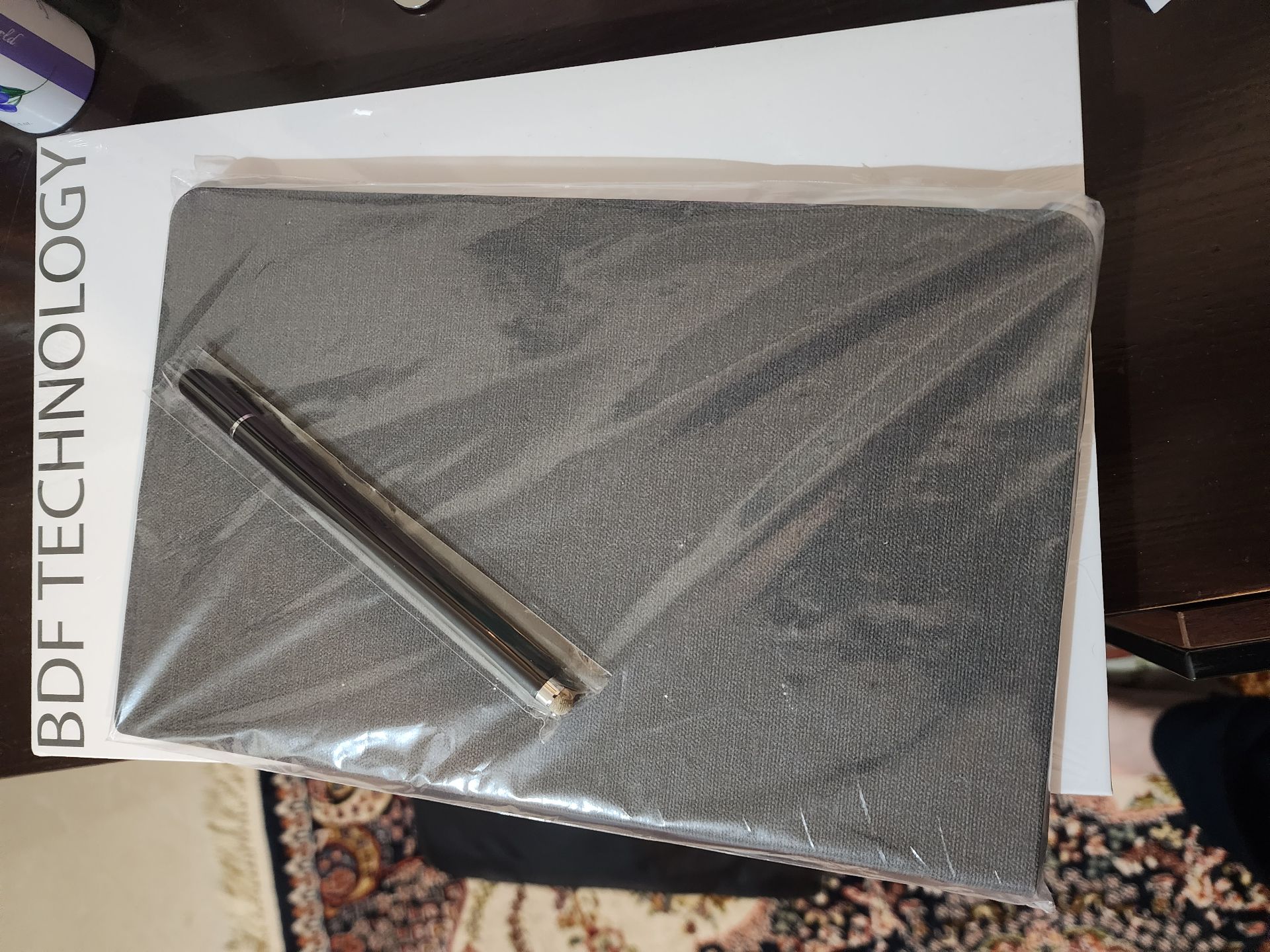 Android Tablet - Image 2