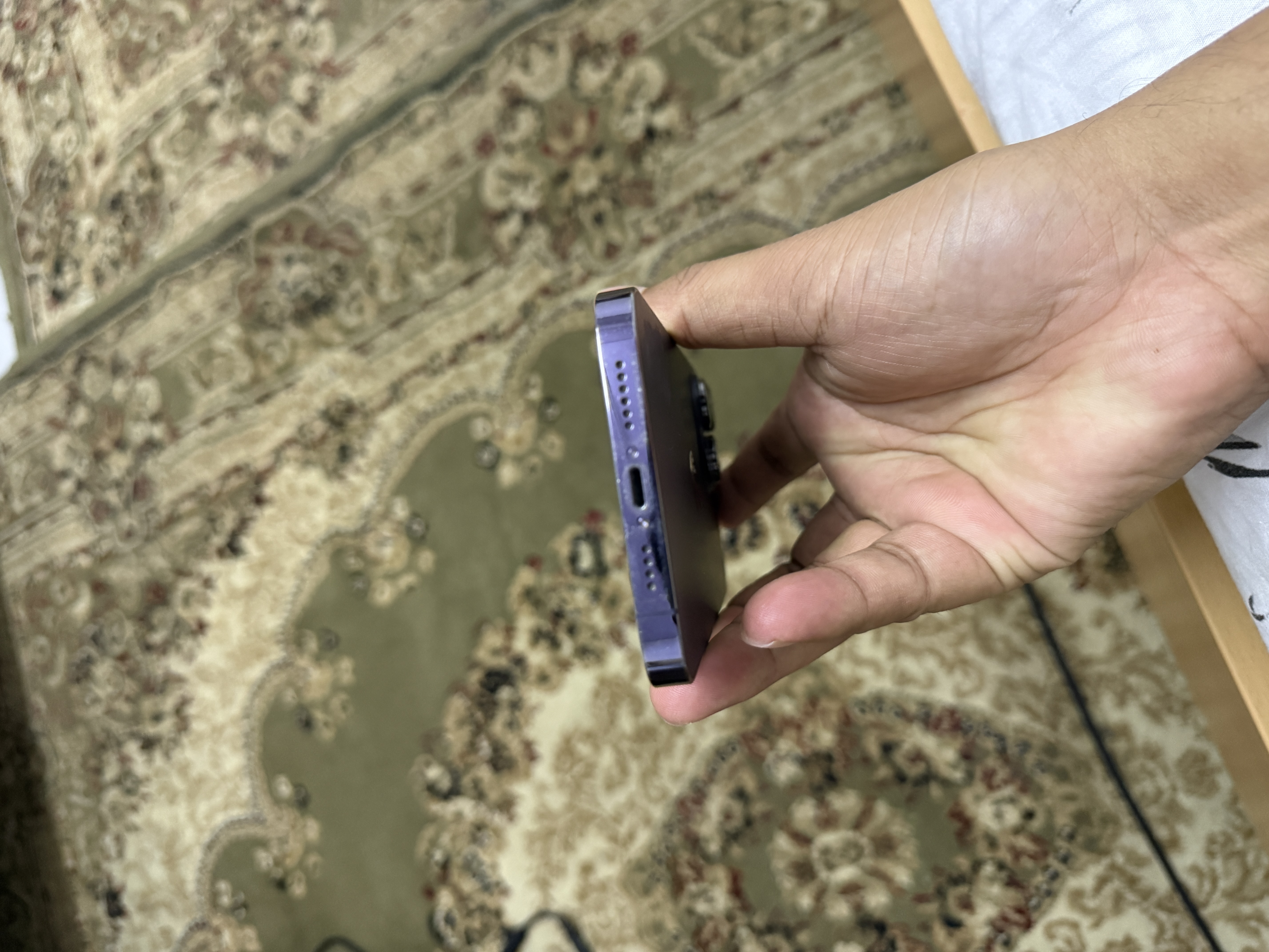 Used Iphone 14 pro max on sell - Image 6