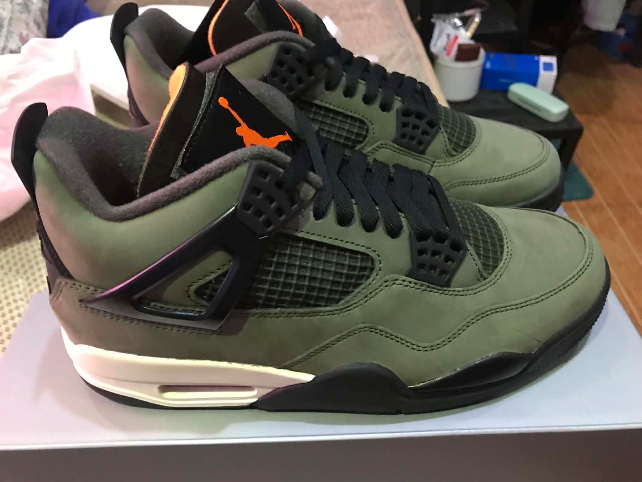 Undefeated x Jordan 4 Retro 2025 - Image 2