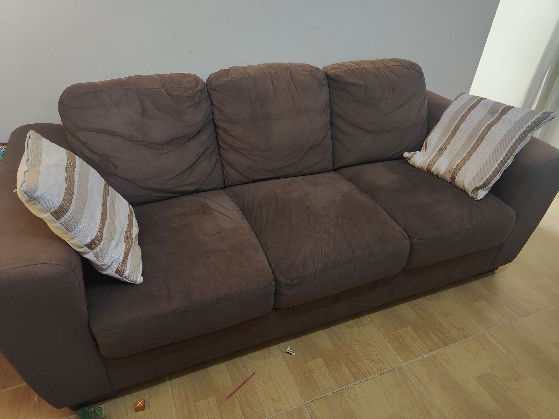 Sofa for sale - Image 4