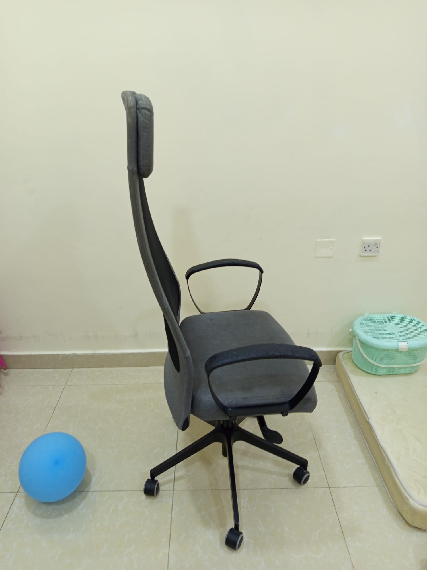 Chair - Image 4