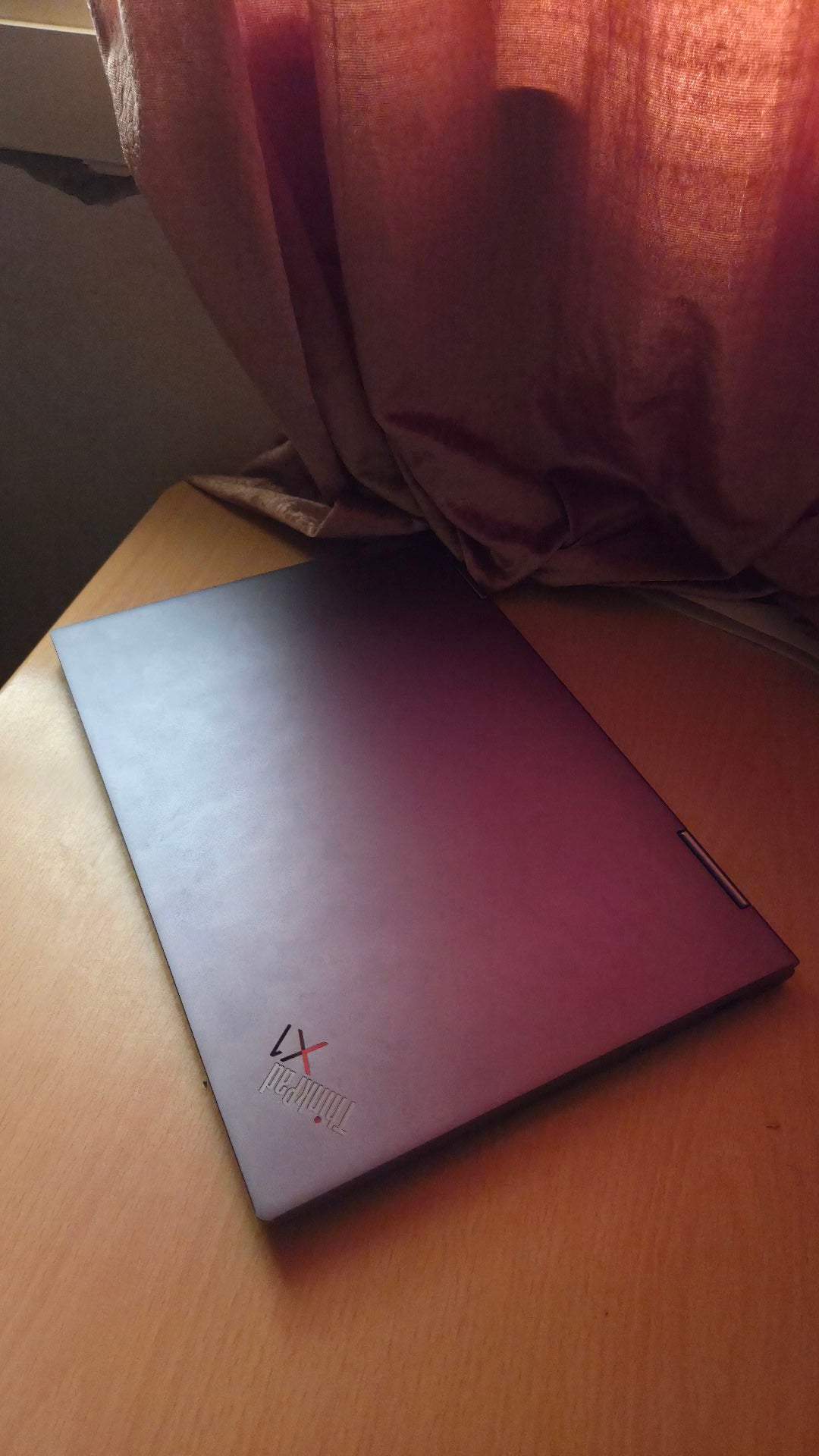 Rare 4K UHD+ X1 Yoga Gen 6 - Image 3