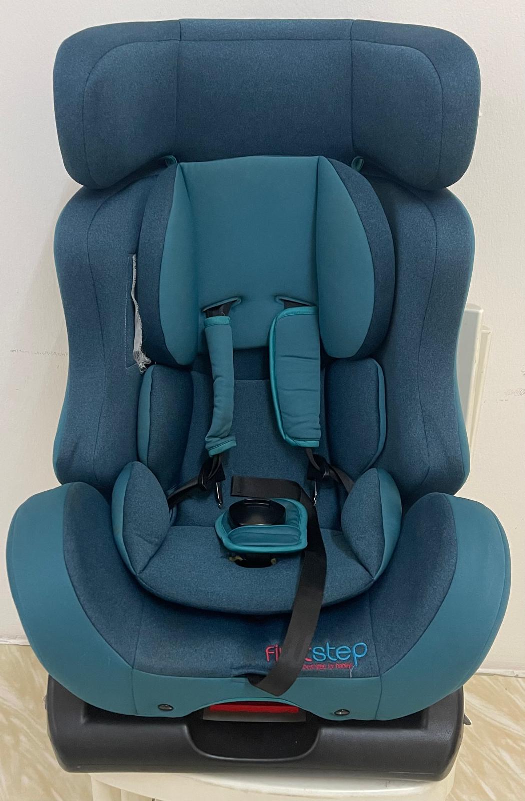 Car Seat - Image 1