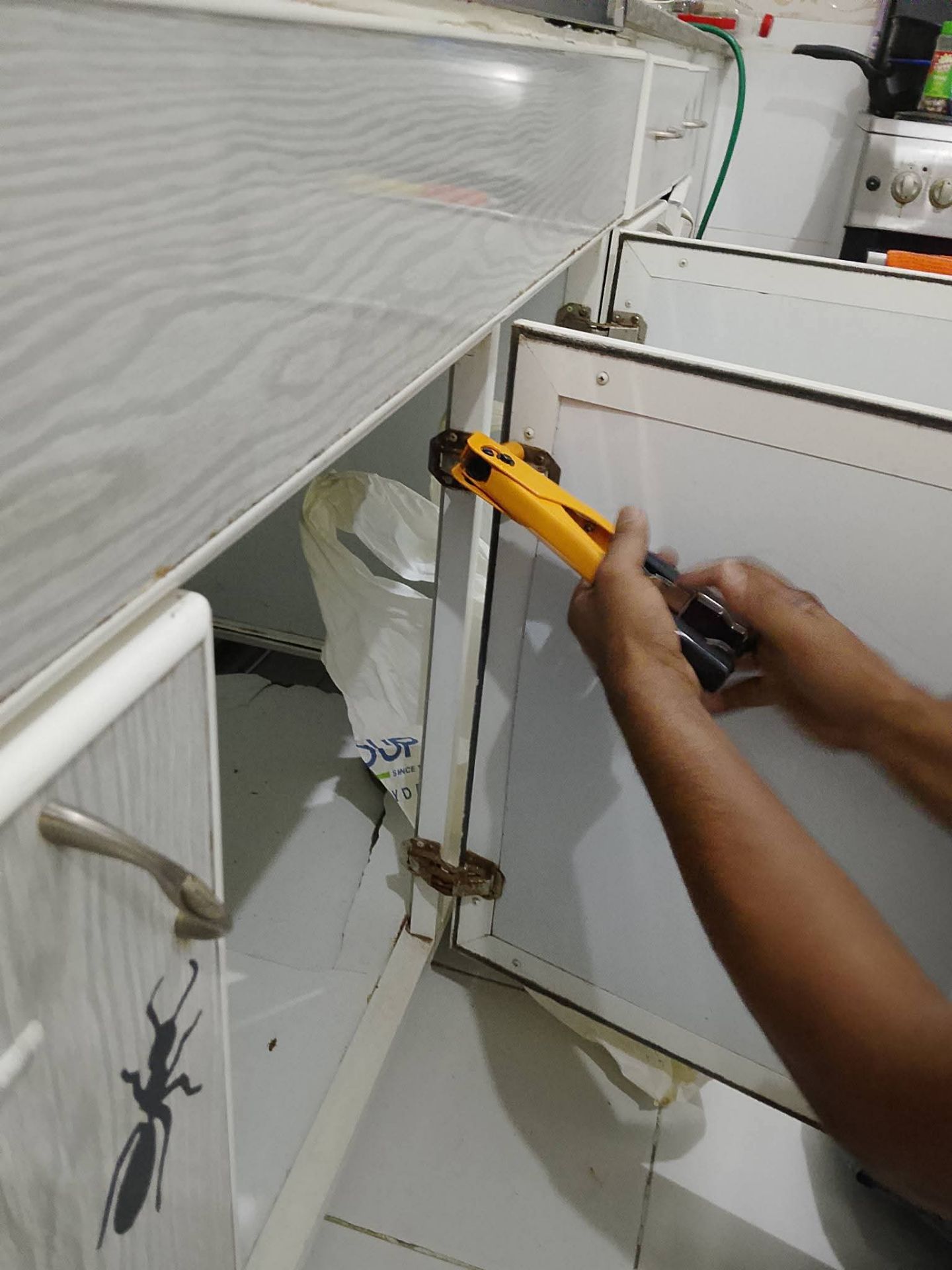 Expert Carpenter Service Doha✅ - Image 5