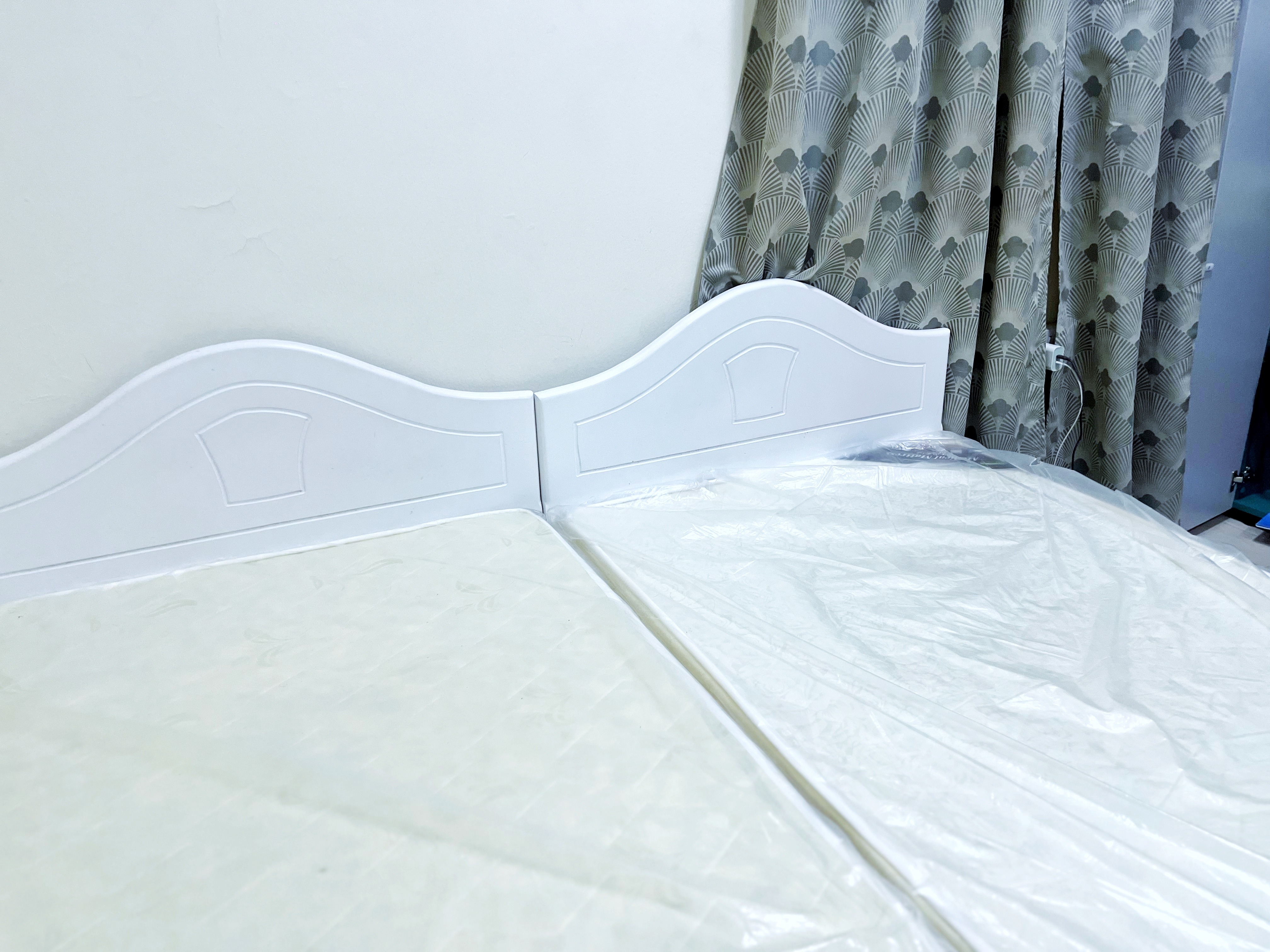 Short term used single bed with matress - Image 1