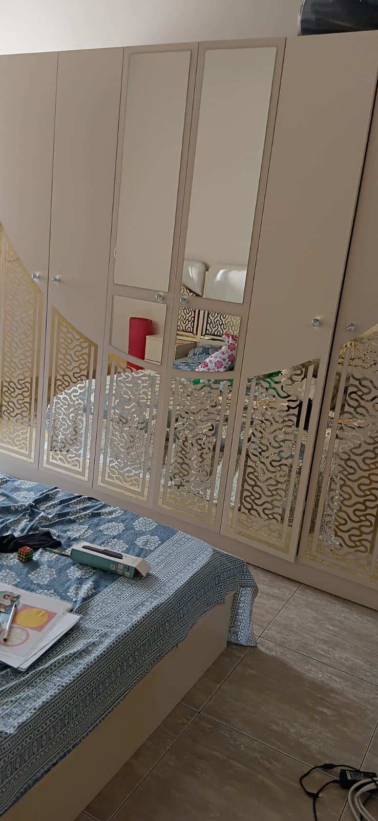 Bedroom Set - Image 6