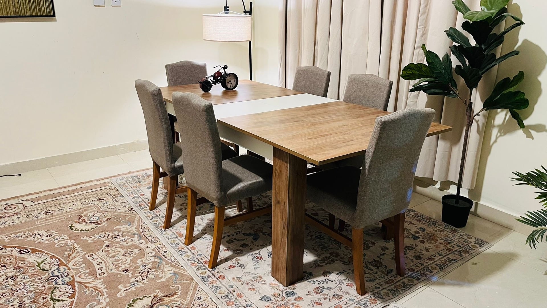 Dining table with 6 chair brand new  - Image 6