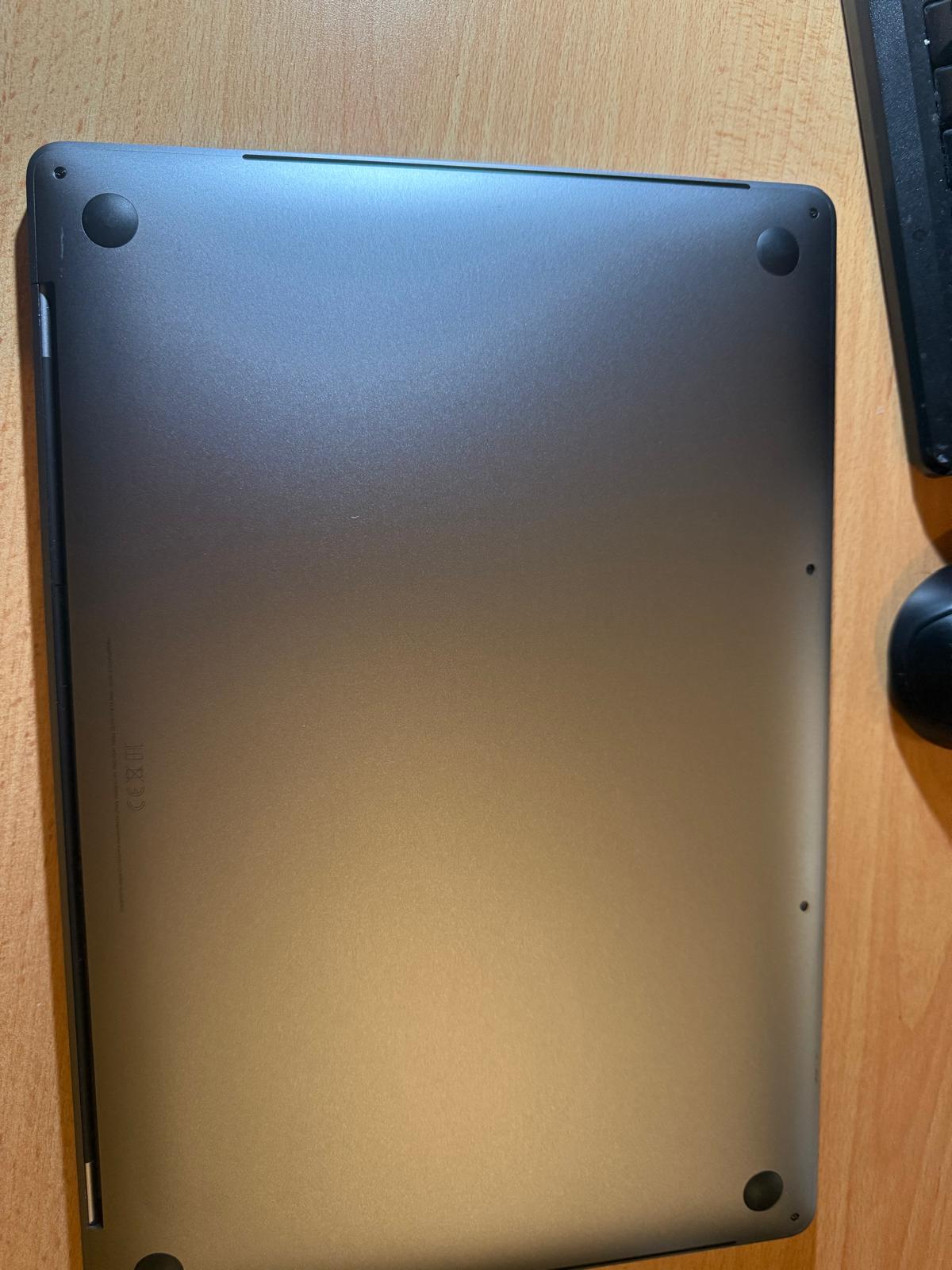 Apple MacBook Pro 16-Inch "Core i7" 2.6 2019 Space Gray - Image 6