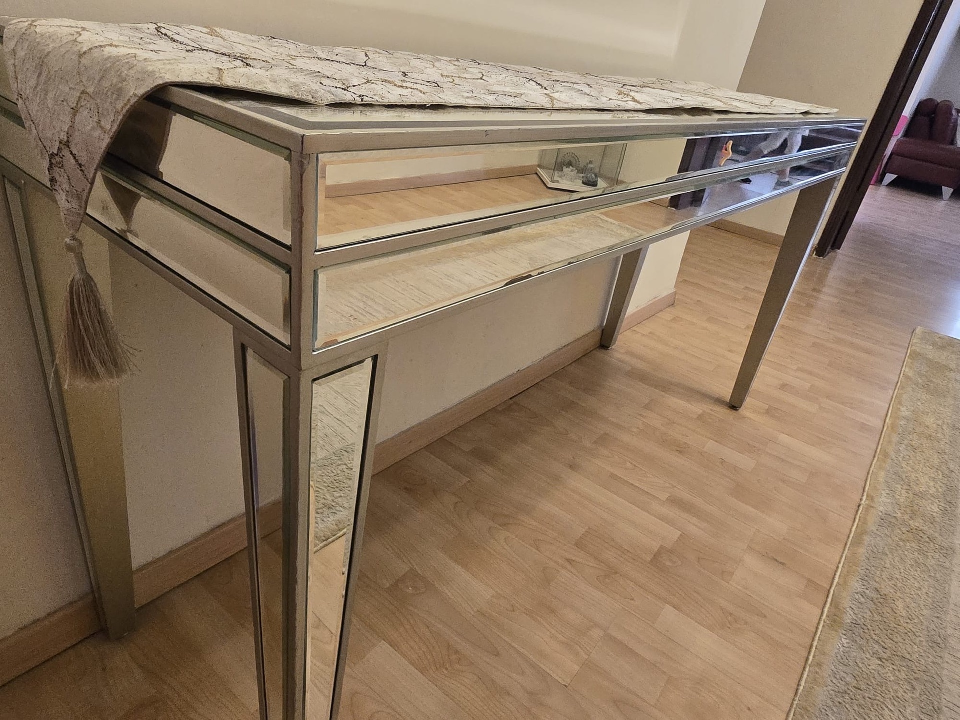 Console table and mirror - Image 10