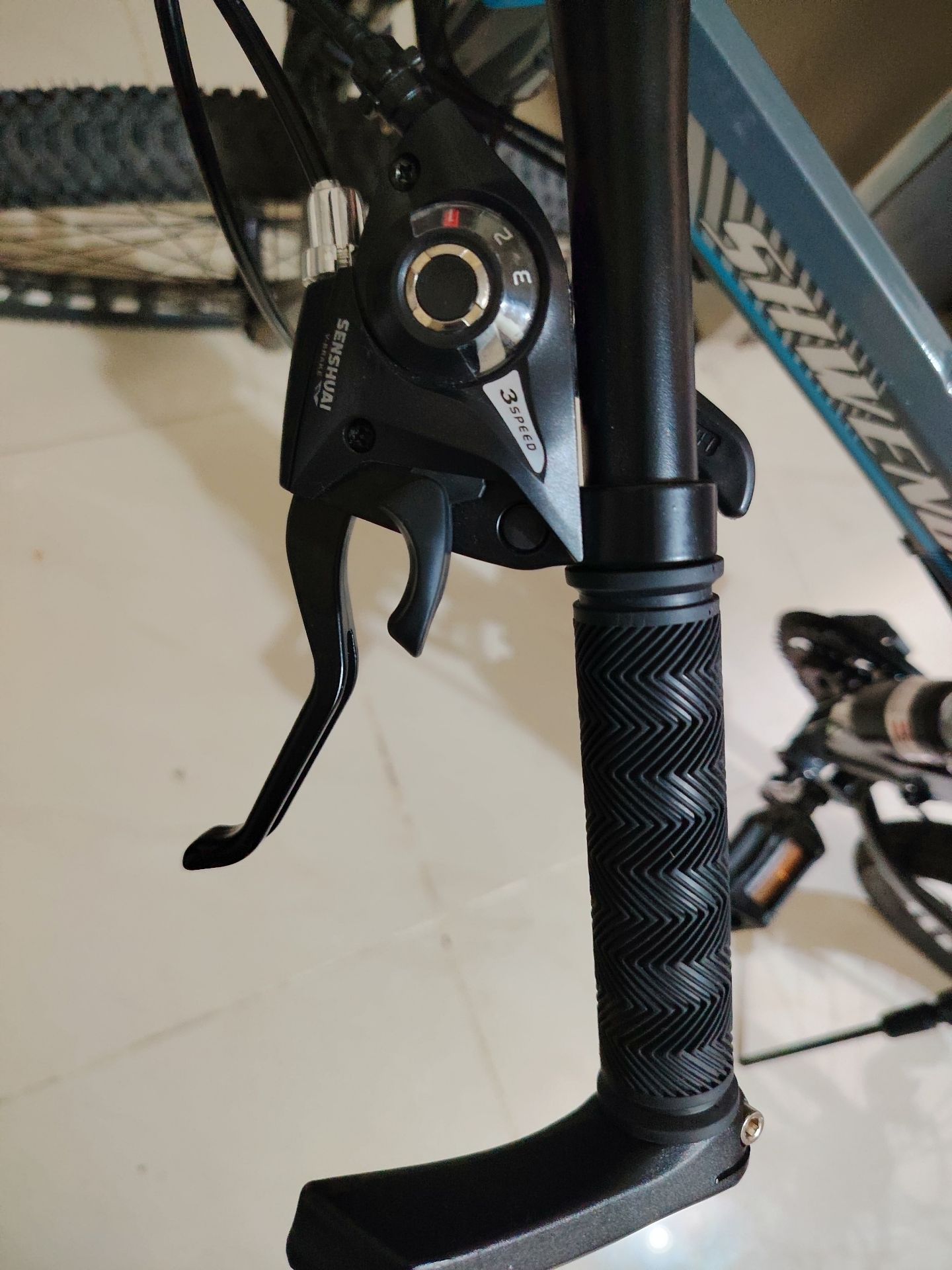 26 inch mountain bicycle-brand new - Image 3