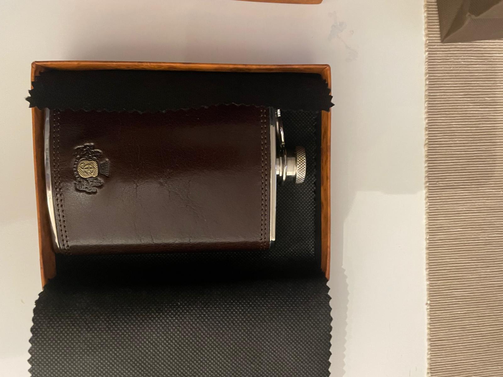Stainless Steel Flask covered by genuine leather - Wittchen - Image 2