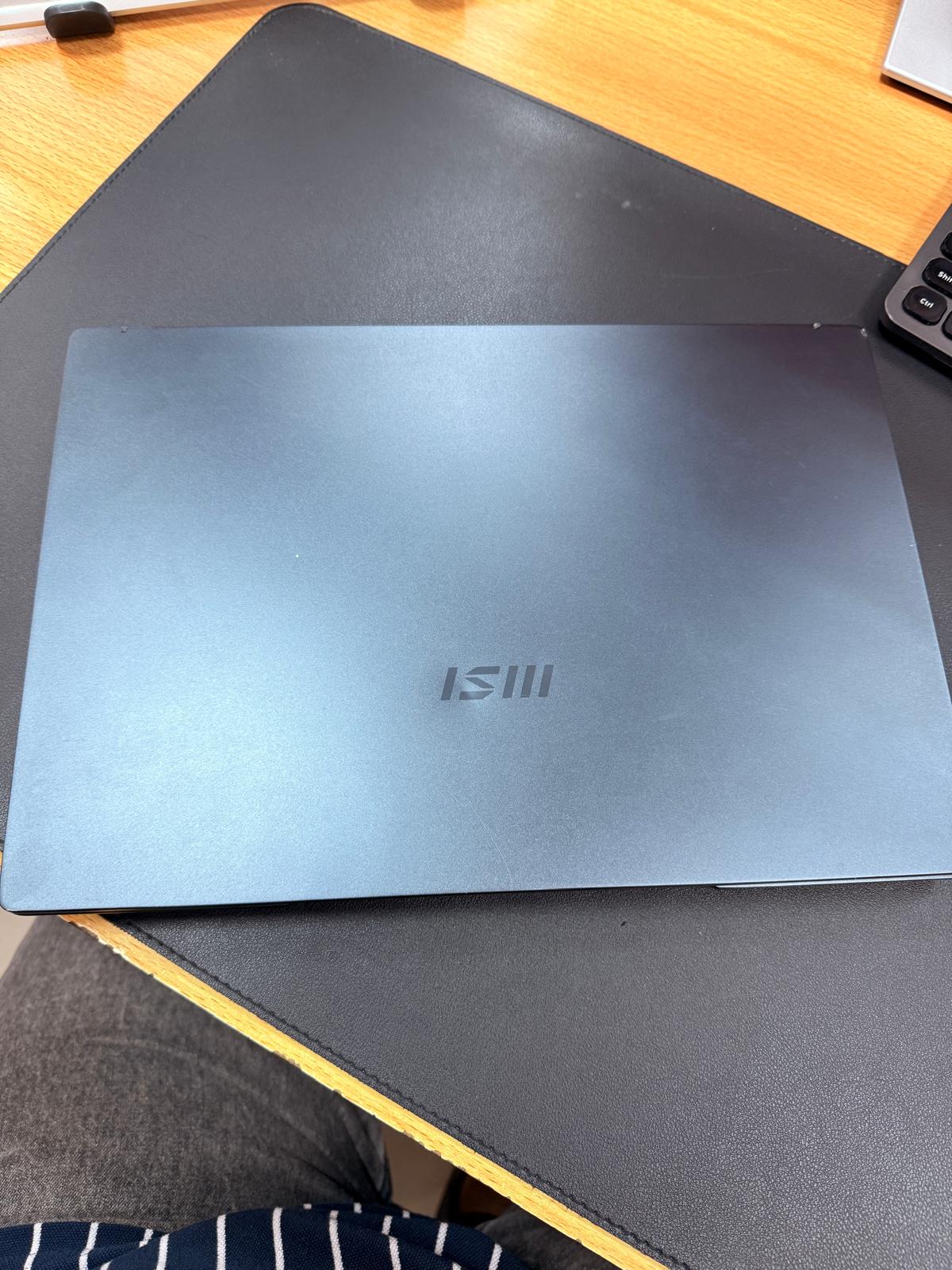 Excellent Condition Laptop 14 Inch Modern 14 B11SBU - Image 4
