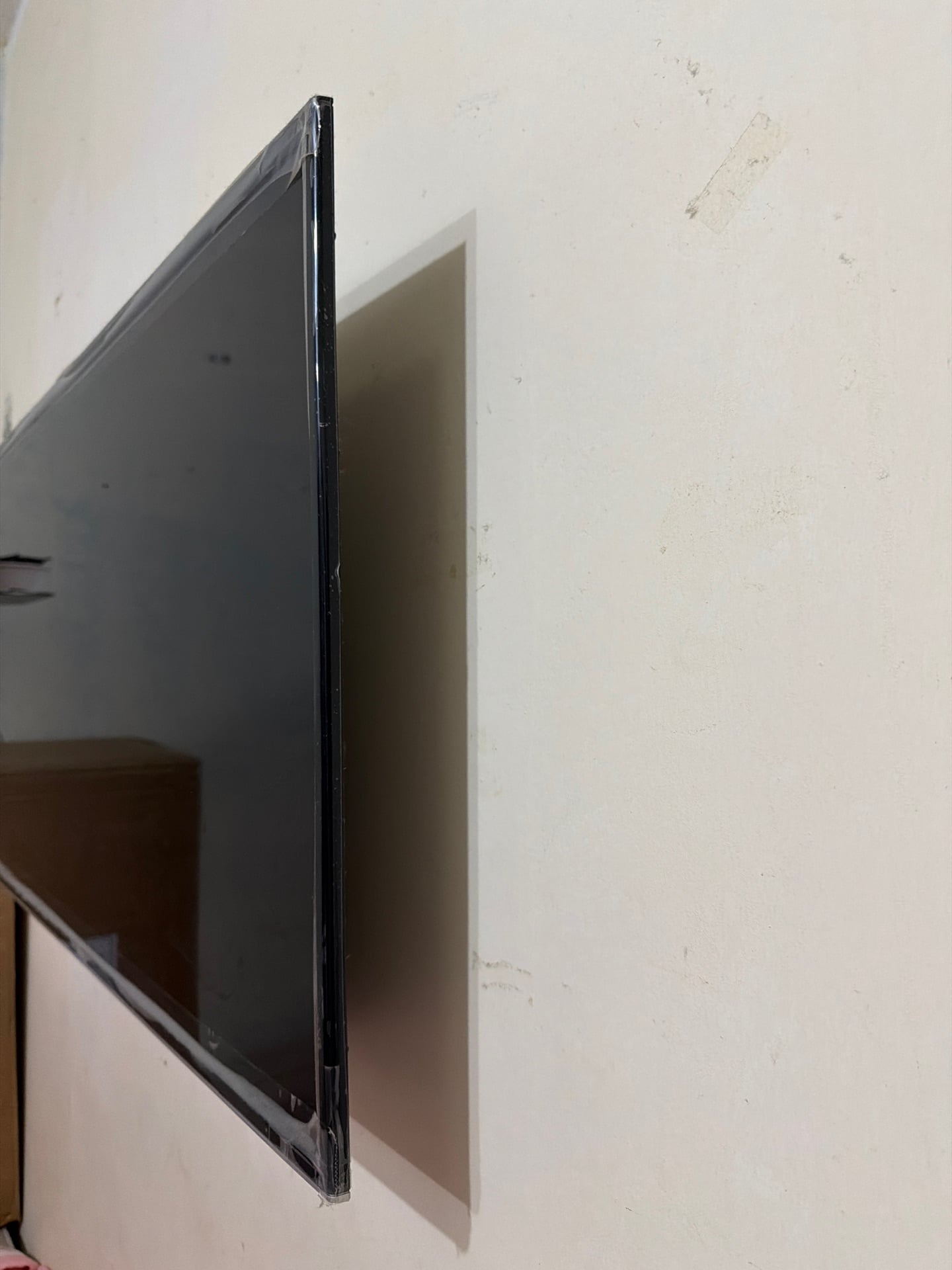 TCL 43 inches Tv.  - Image 2