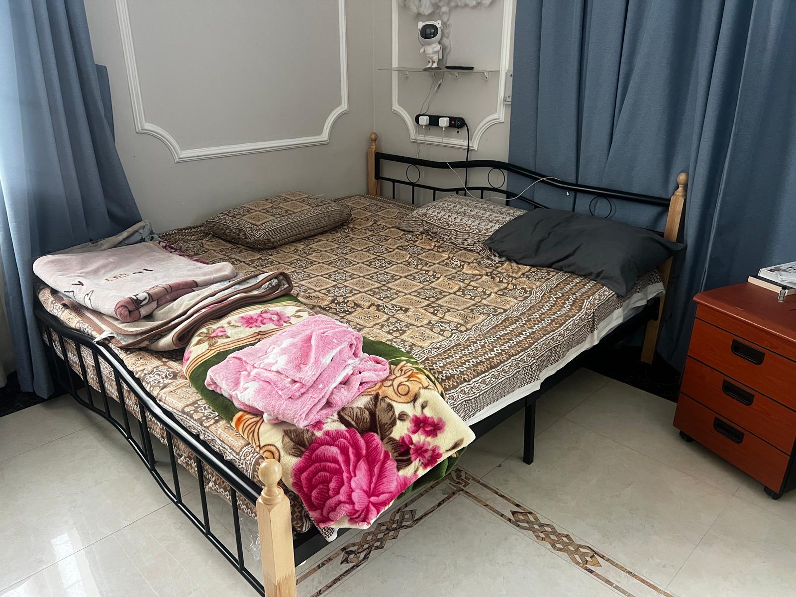 Sigle Bed & King Size Bed (Like New) - Image 5