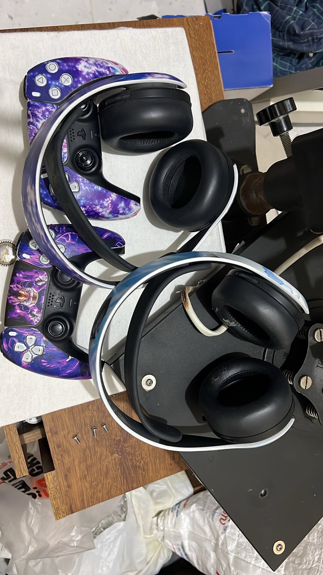 PS5 Console, 2 Controllers, 2 Headphones and 2 Cds - Image 1