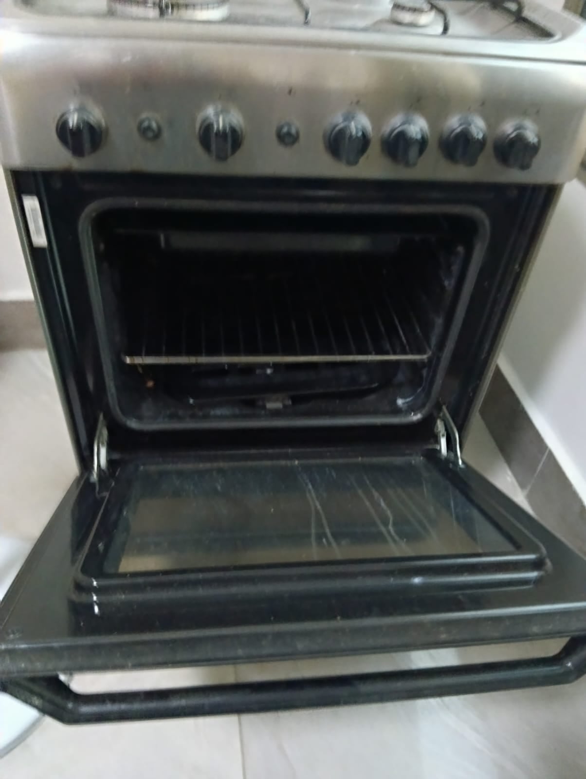 Indesit Cooking Range / Gas Stove – Good Condition – Affordable Price - Image 3