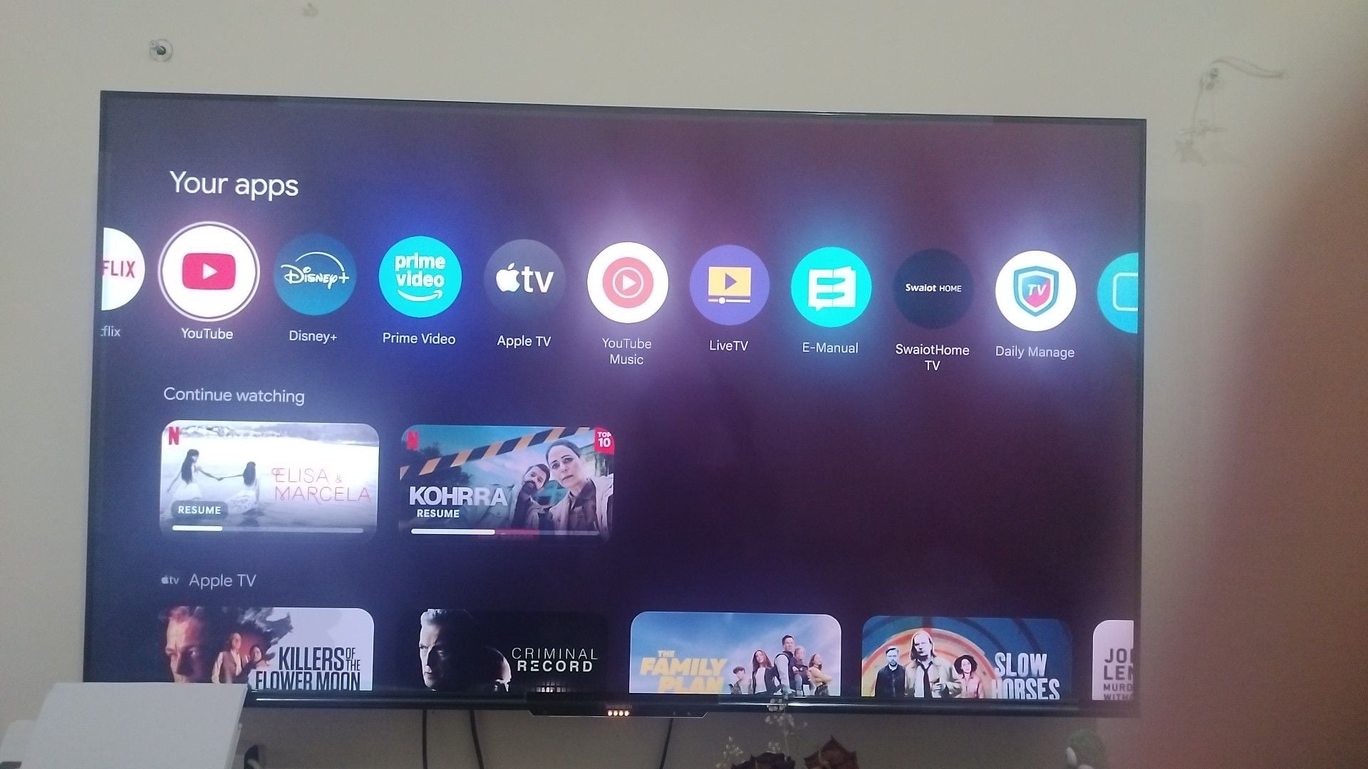 55 inch skyworth - Image 1