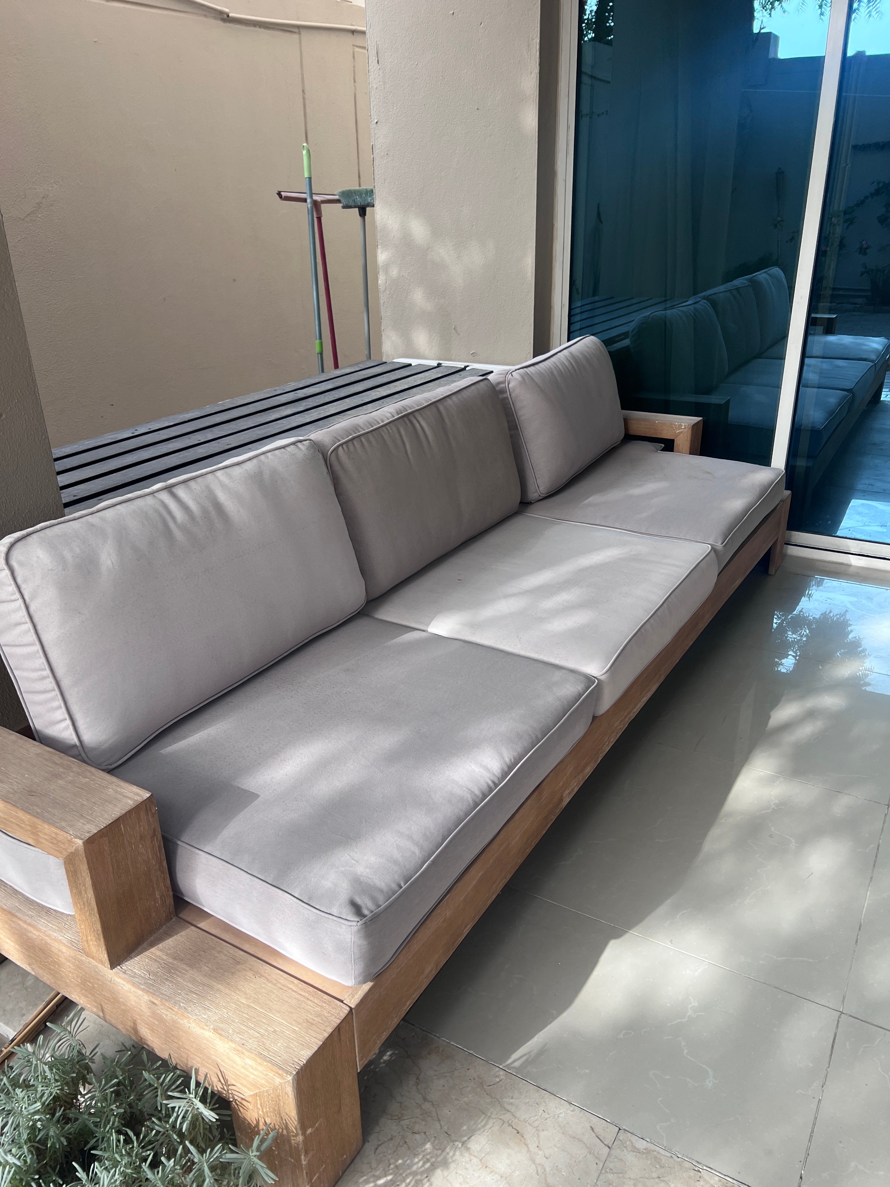 Pair of 3 seater outdoor chairs - Image 5