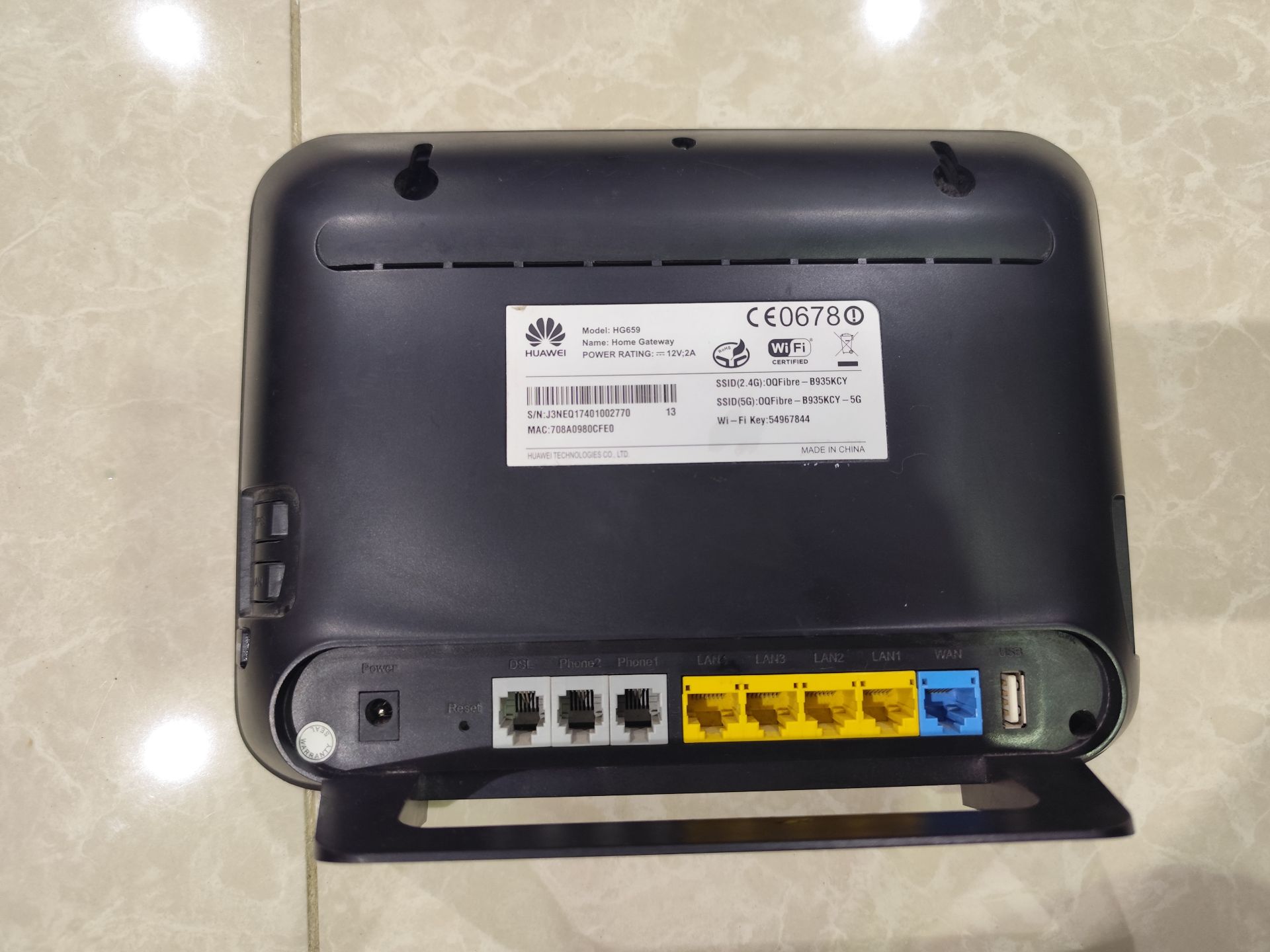 Ooredoo Wifi in brand new condition - Image 2