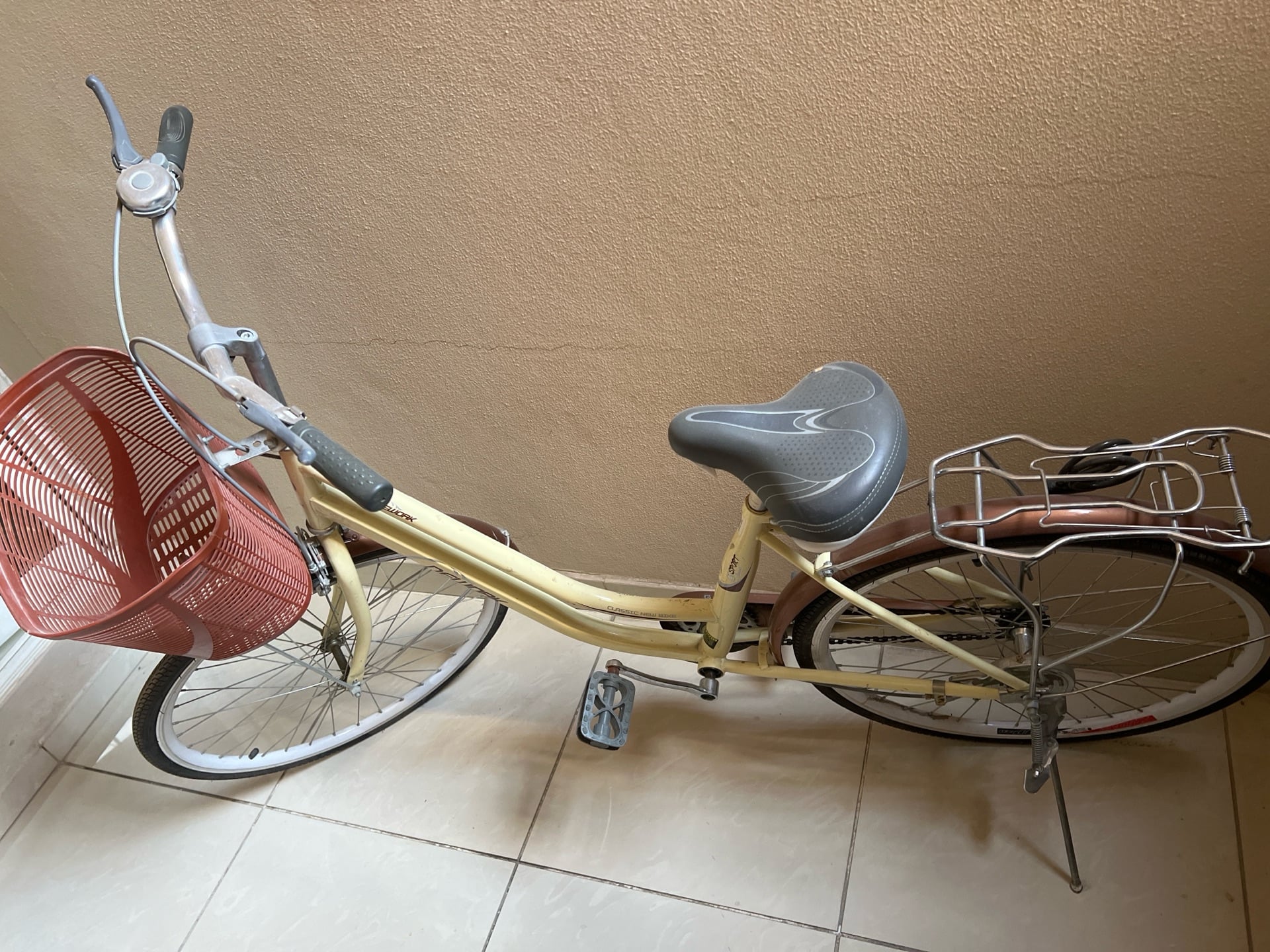 Lady’s cycle - Image 2