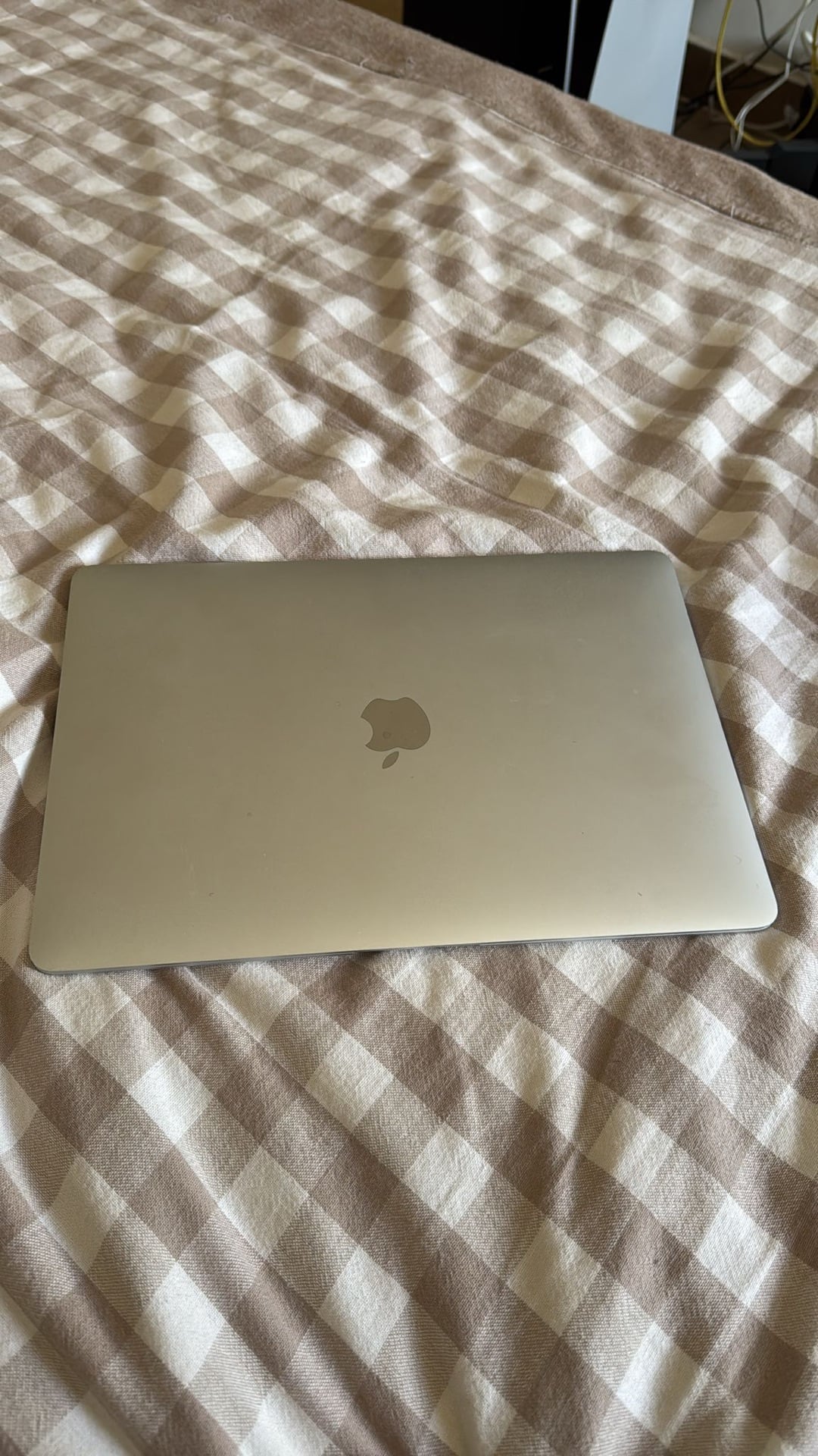 MacBook M1 Air - Image 2