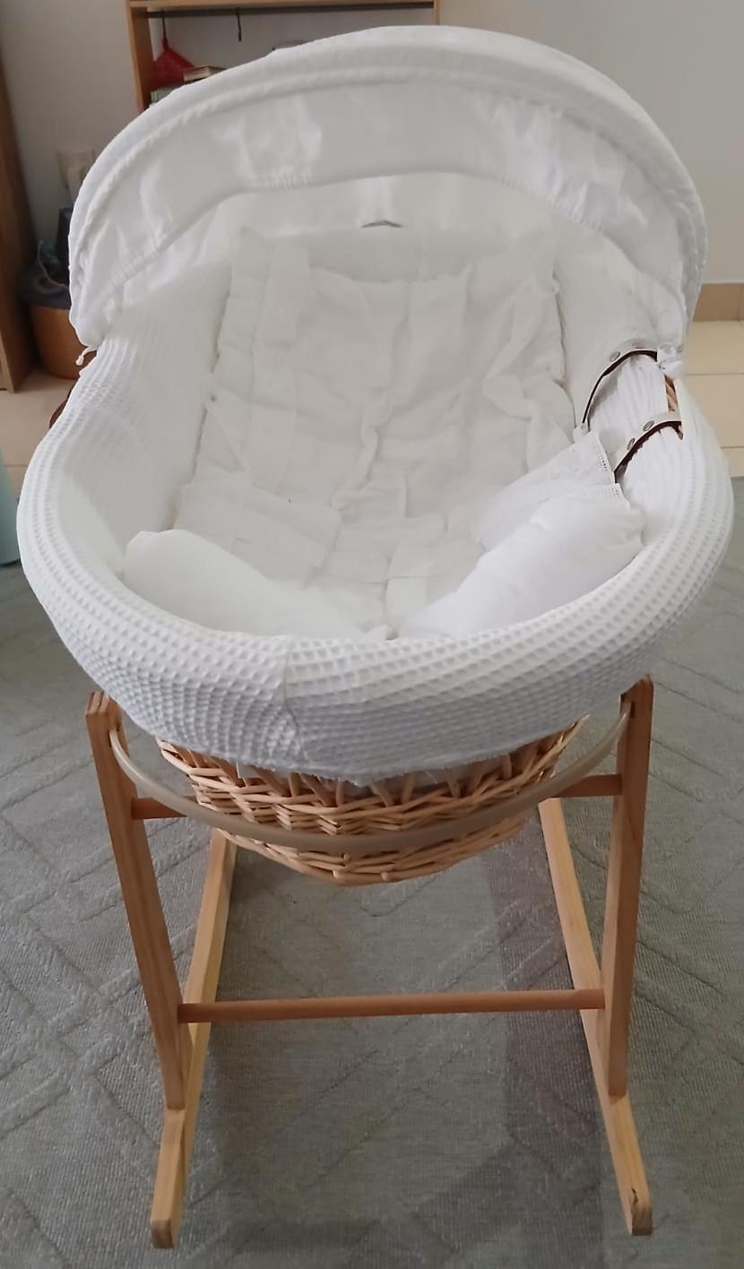Beautiful French Wicker Moses Basket with Rocking Stand - Image 2