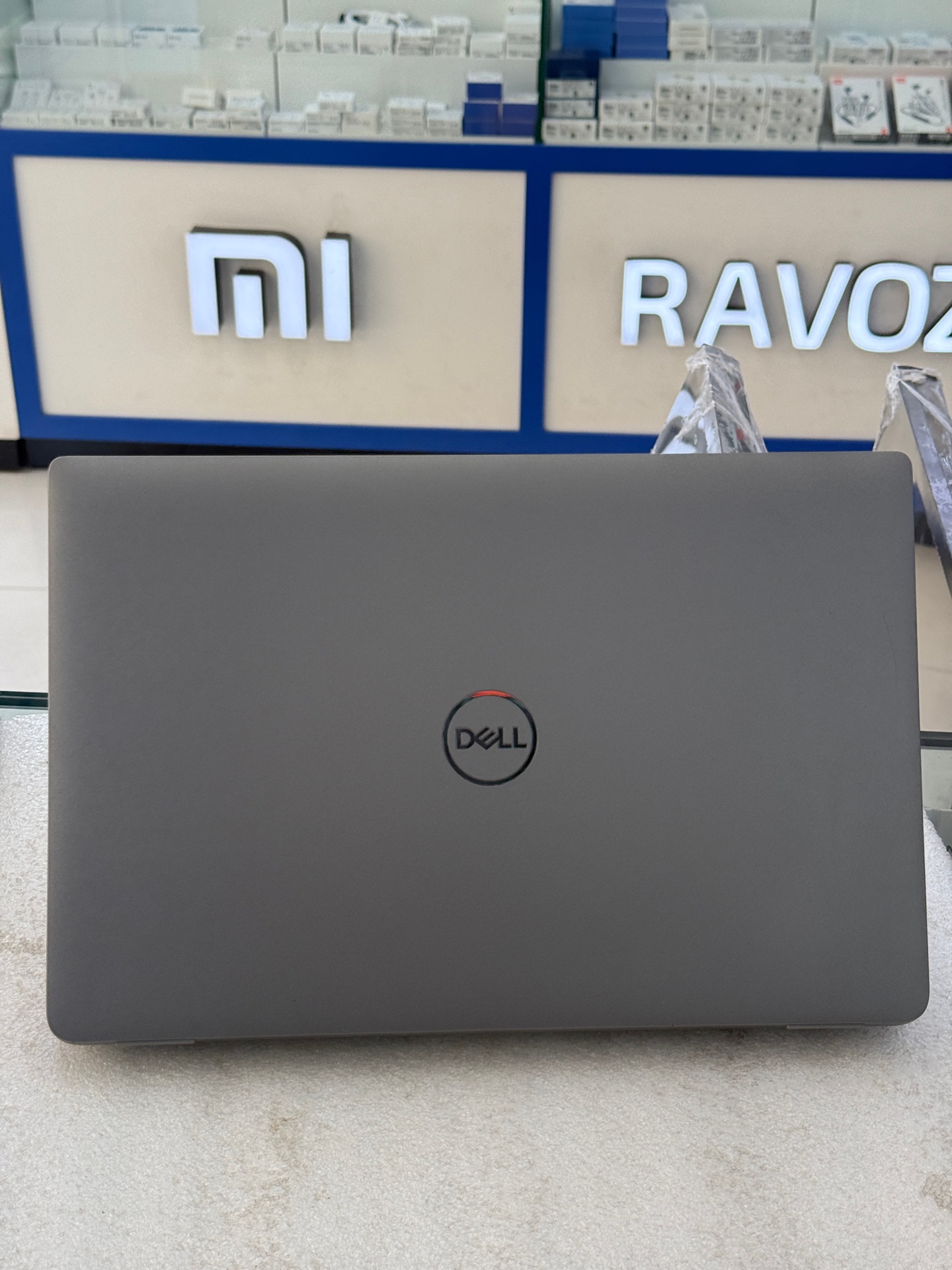 Dell Latitude 5440 - Image 4