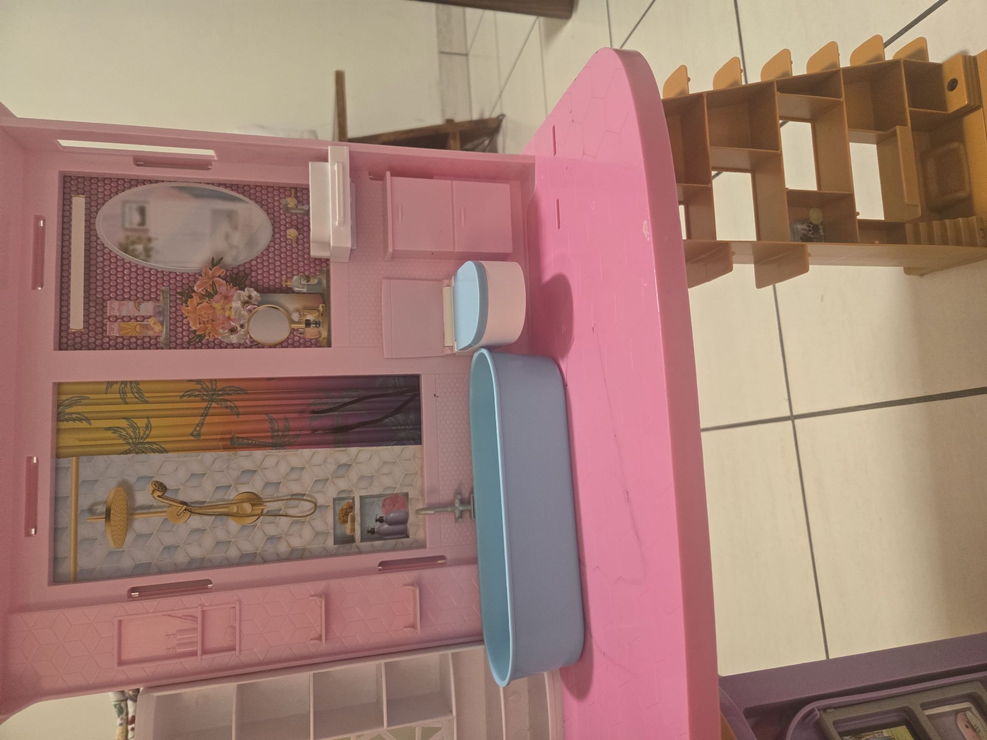 Doll house - Image 3