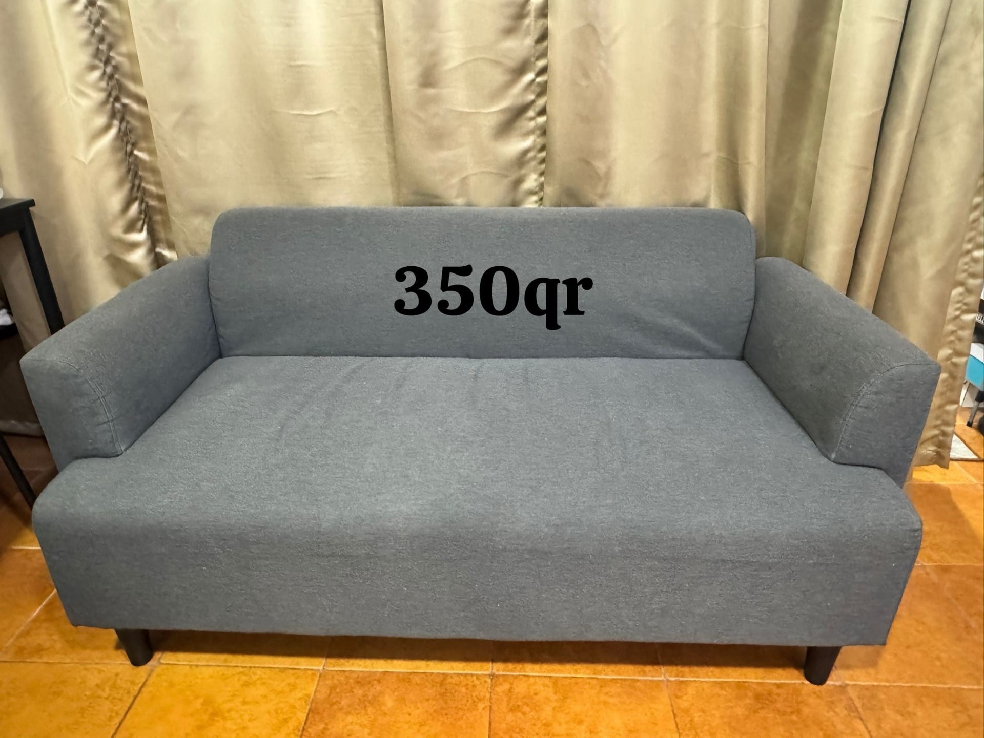 Sofa/ Furniture -350qr - Image 1