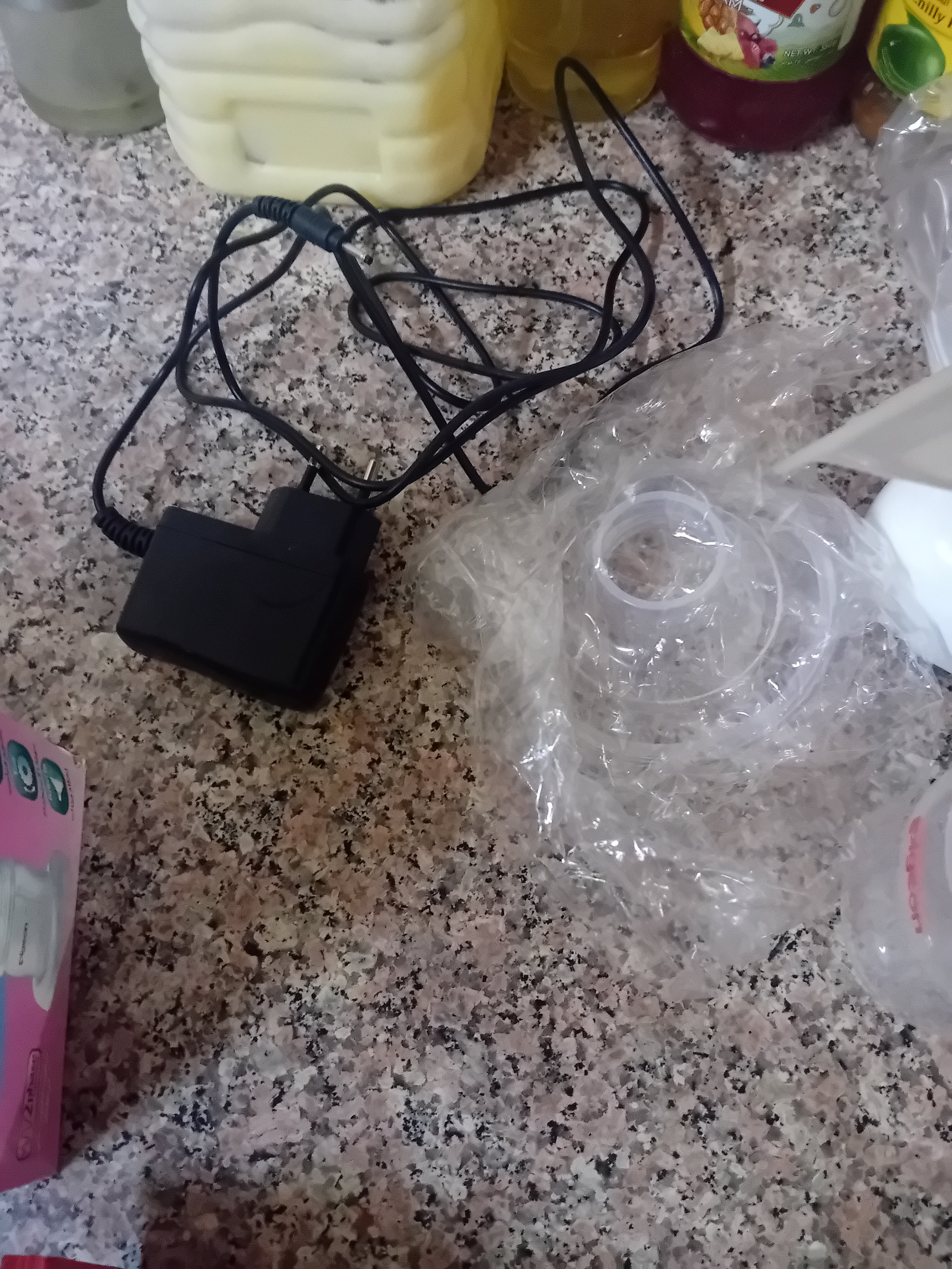 Pigeon electric breast pump  - Image 3