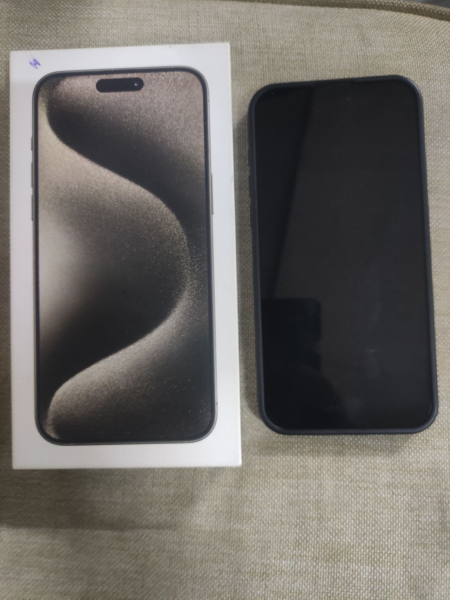 I phone 15 pro max 256 gb  - Image 4