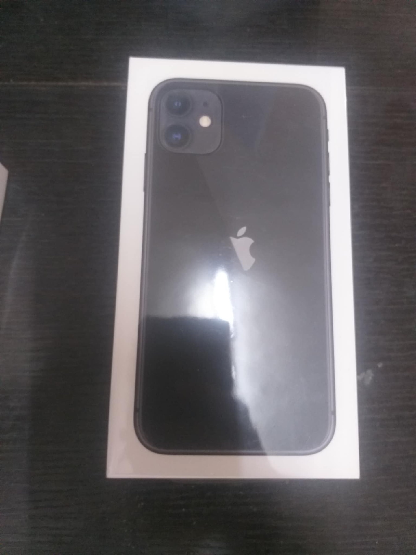 iPhone 11 perfect condition - Image 1