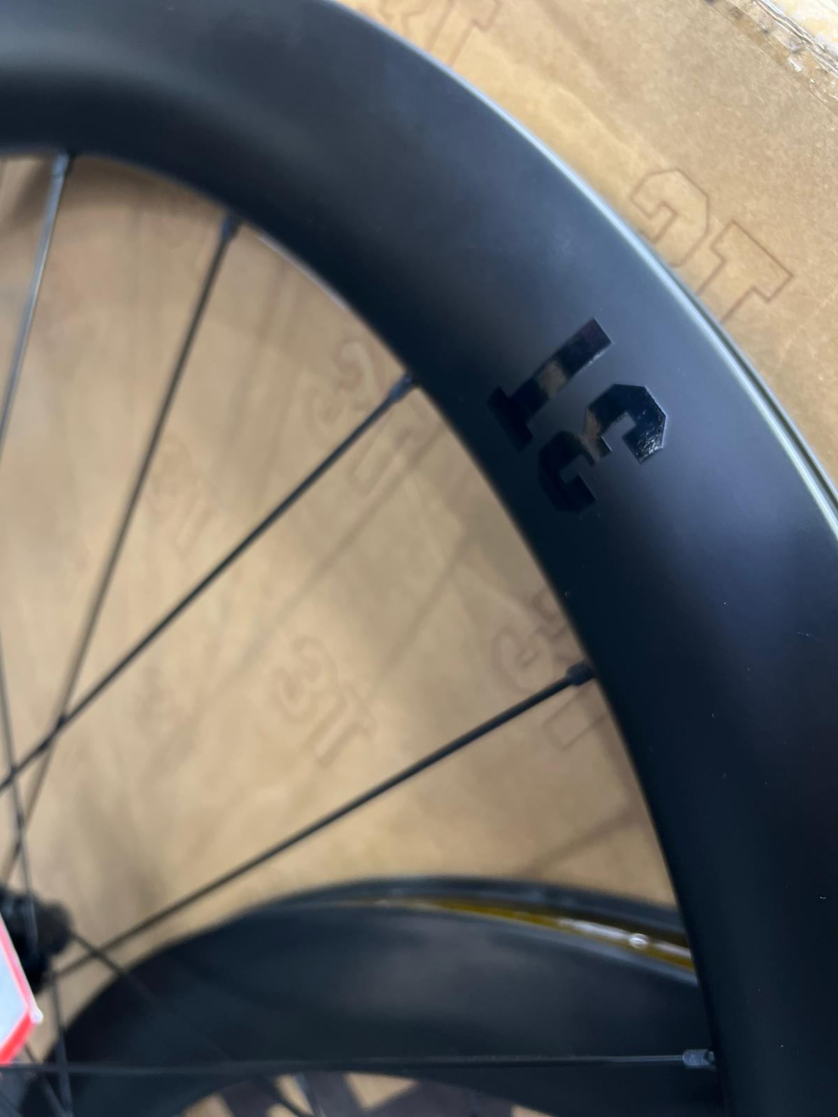 Brand new Carbon wheel for road bike  - Image 2