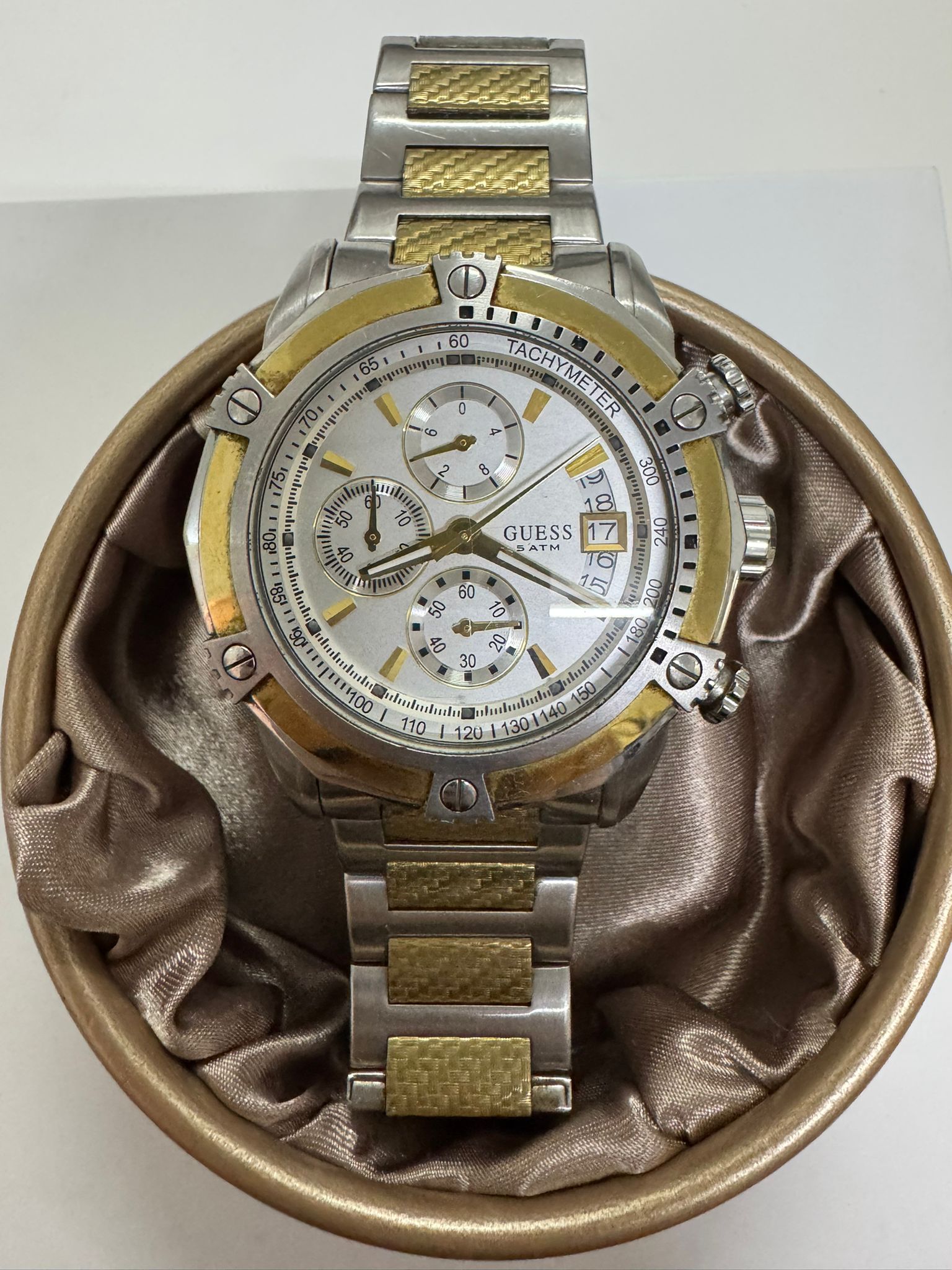 1100 Guess Watch Original - Image 4