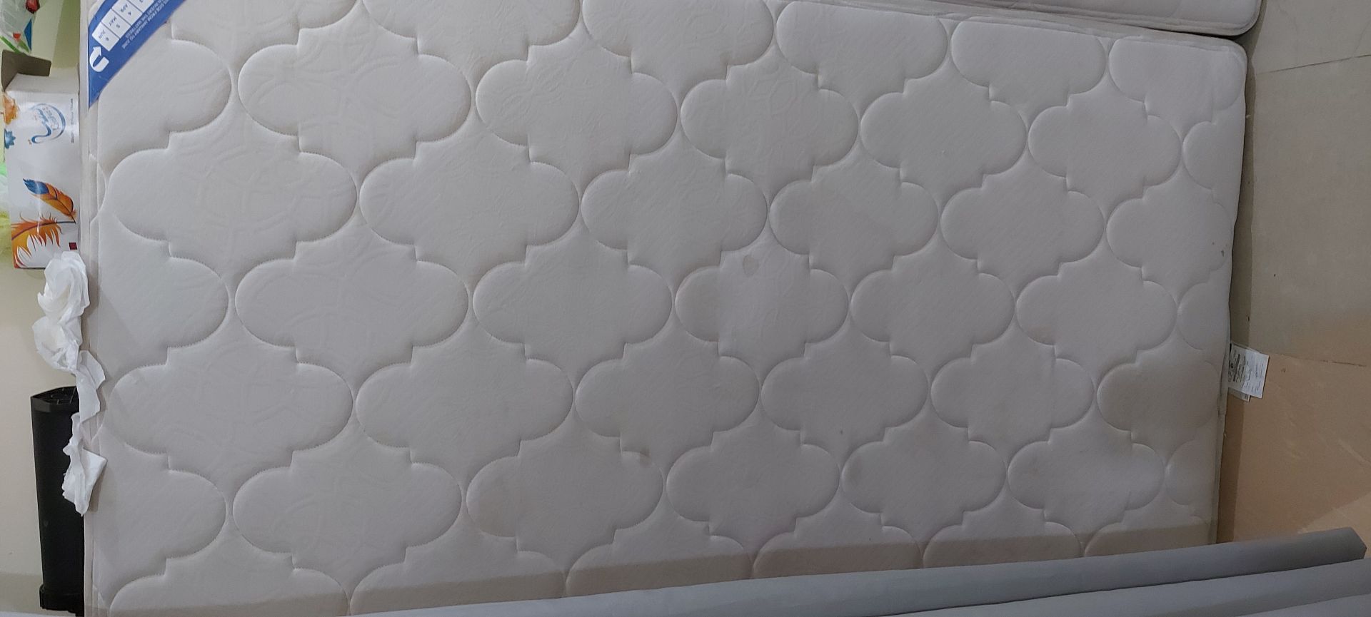 Urgent Sale single mattress Continental - Image 2