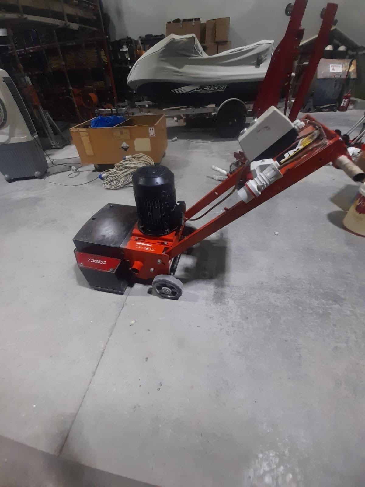 Floor Grinder Machine for Sale - Image 4
