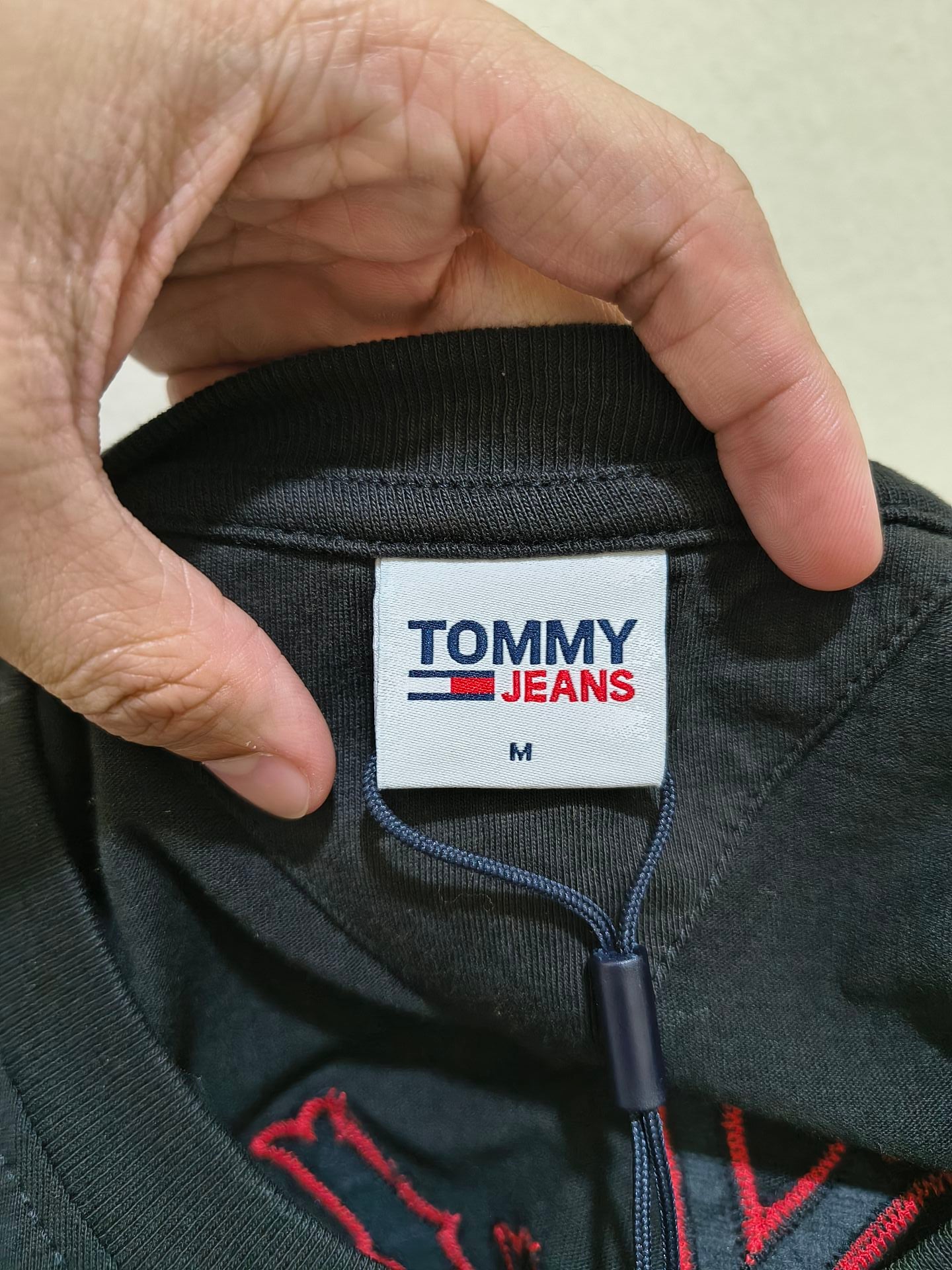 Tommy Jeans with Back Design Shirt (Brand New, Original & Size Medium - Large) - Image 7