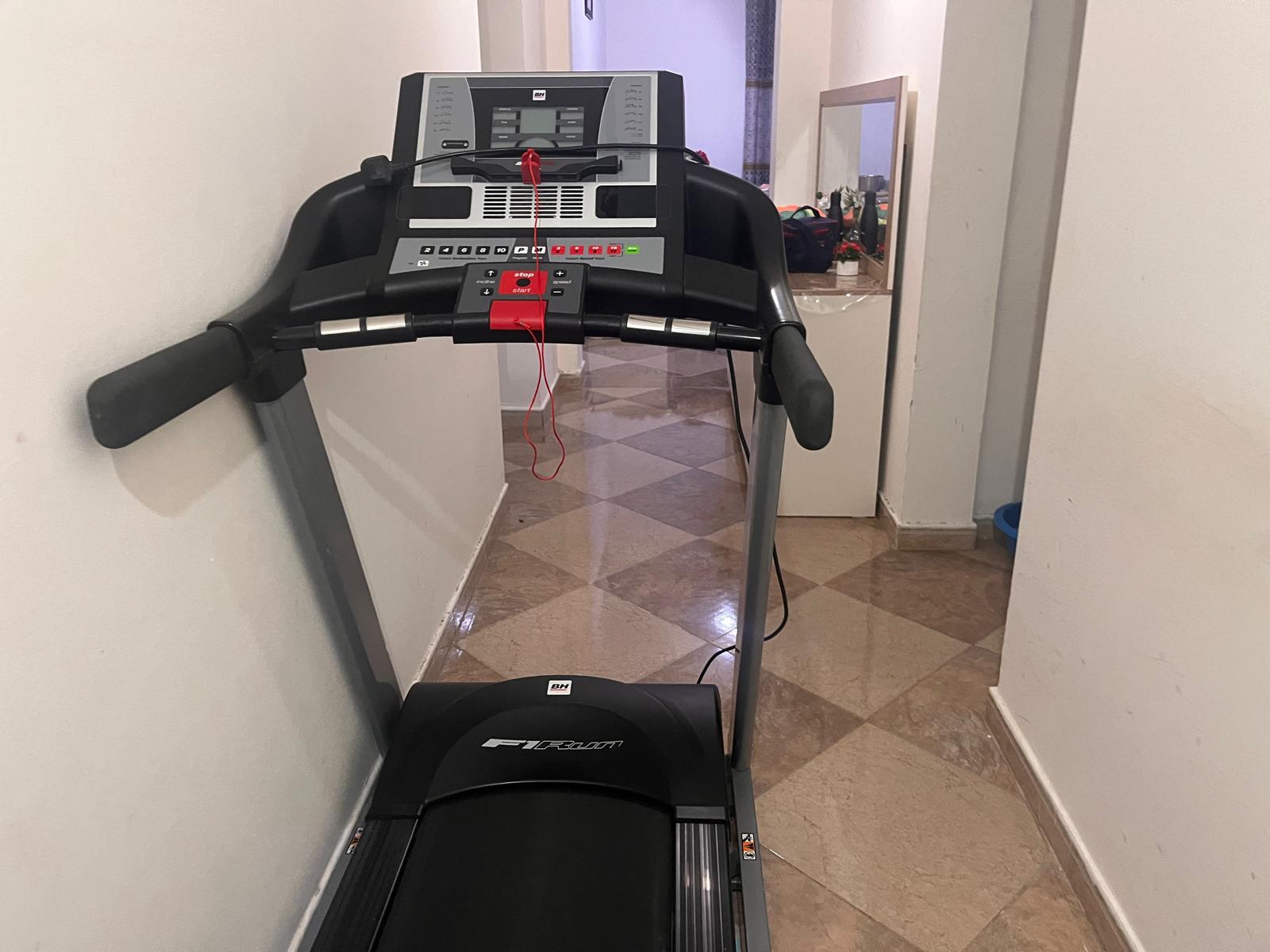 F1 run treadmill - Image 3