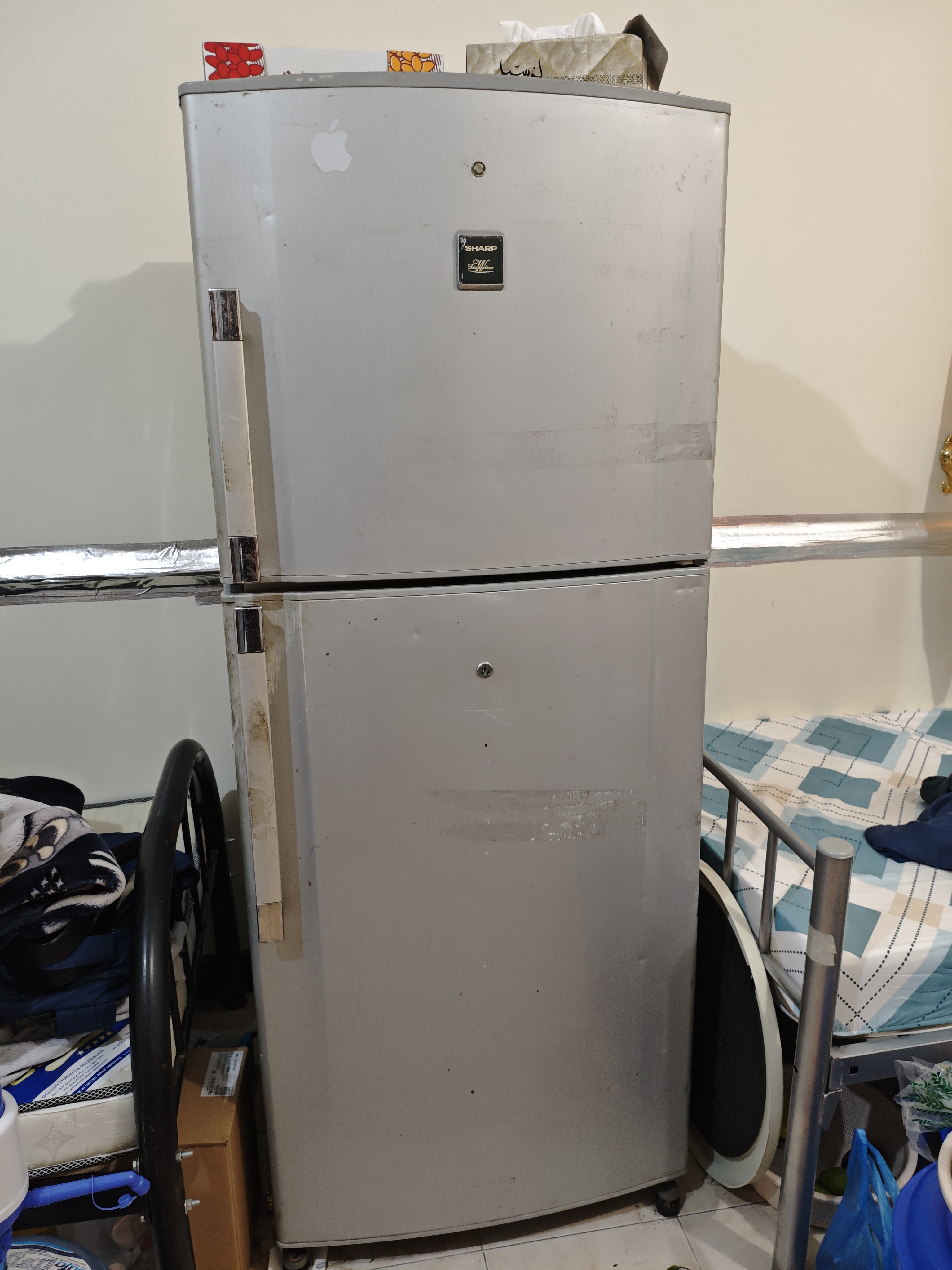 Big refrigerator very good working condition - Image 1