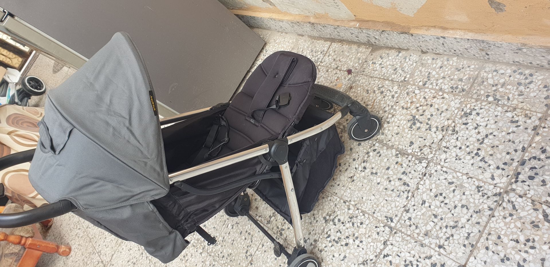 Stroller giggles - Image 5