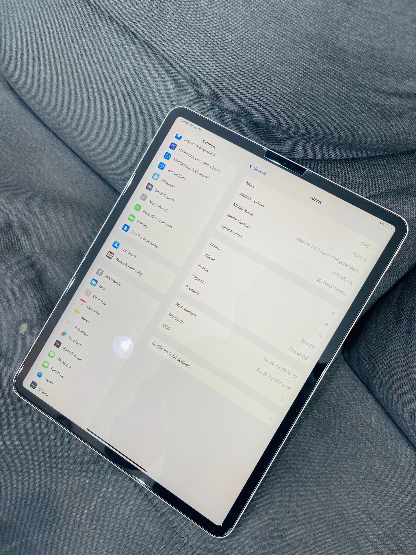 Apple iPad Pro 3rd generation 256 gb - Image 3