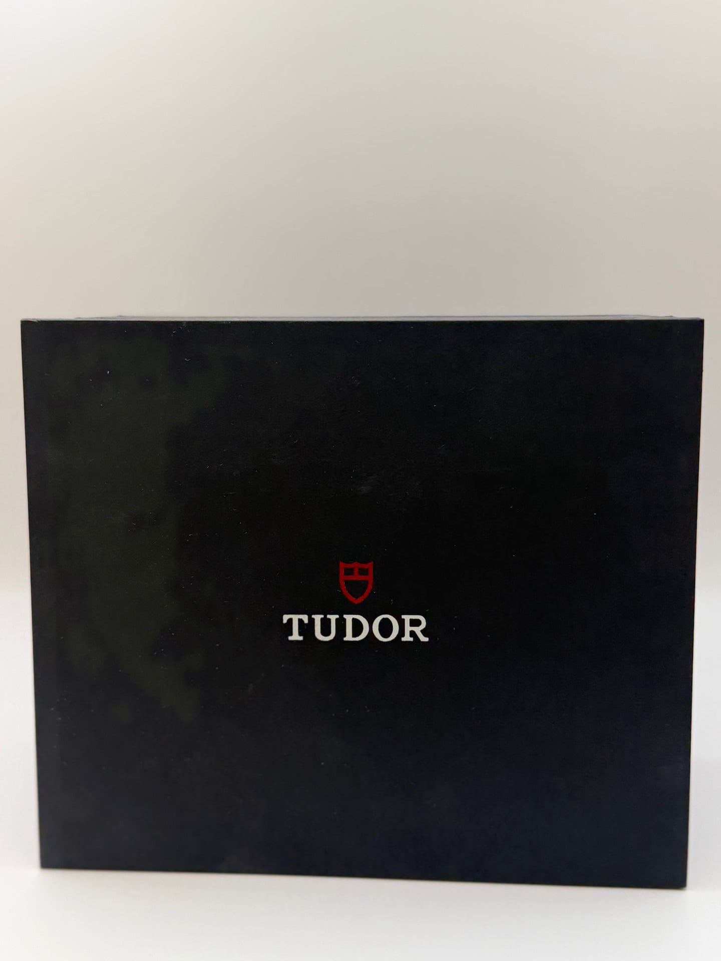 Tudor  - Image 6