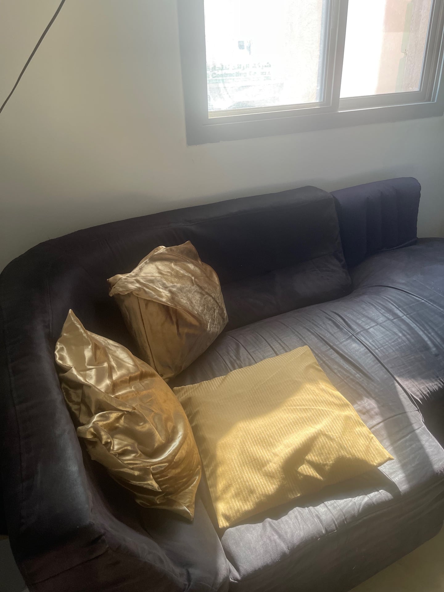 BLACK L SHAPED SOFA FOR FREE - Image 2